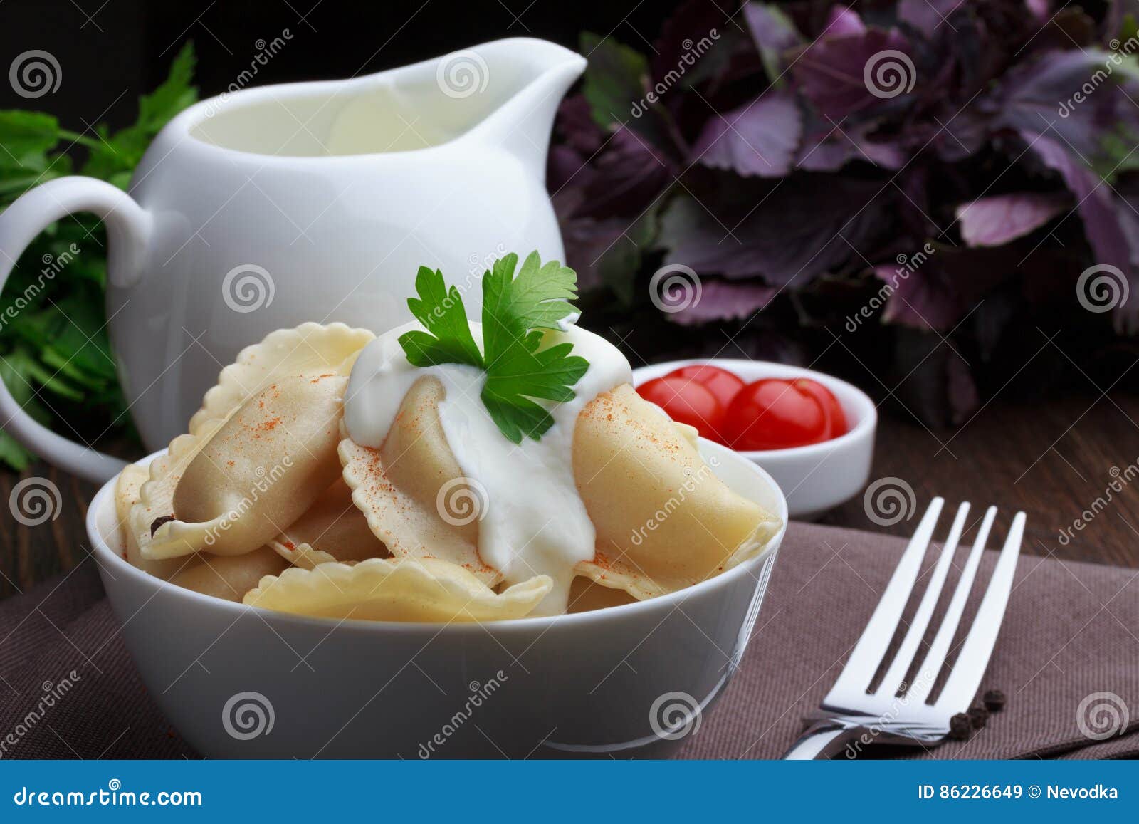 Кремовый вареник