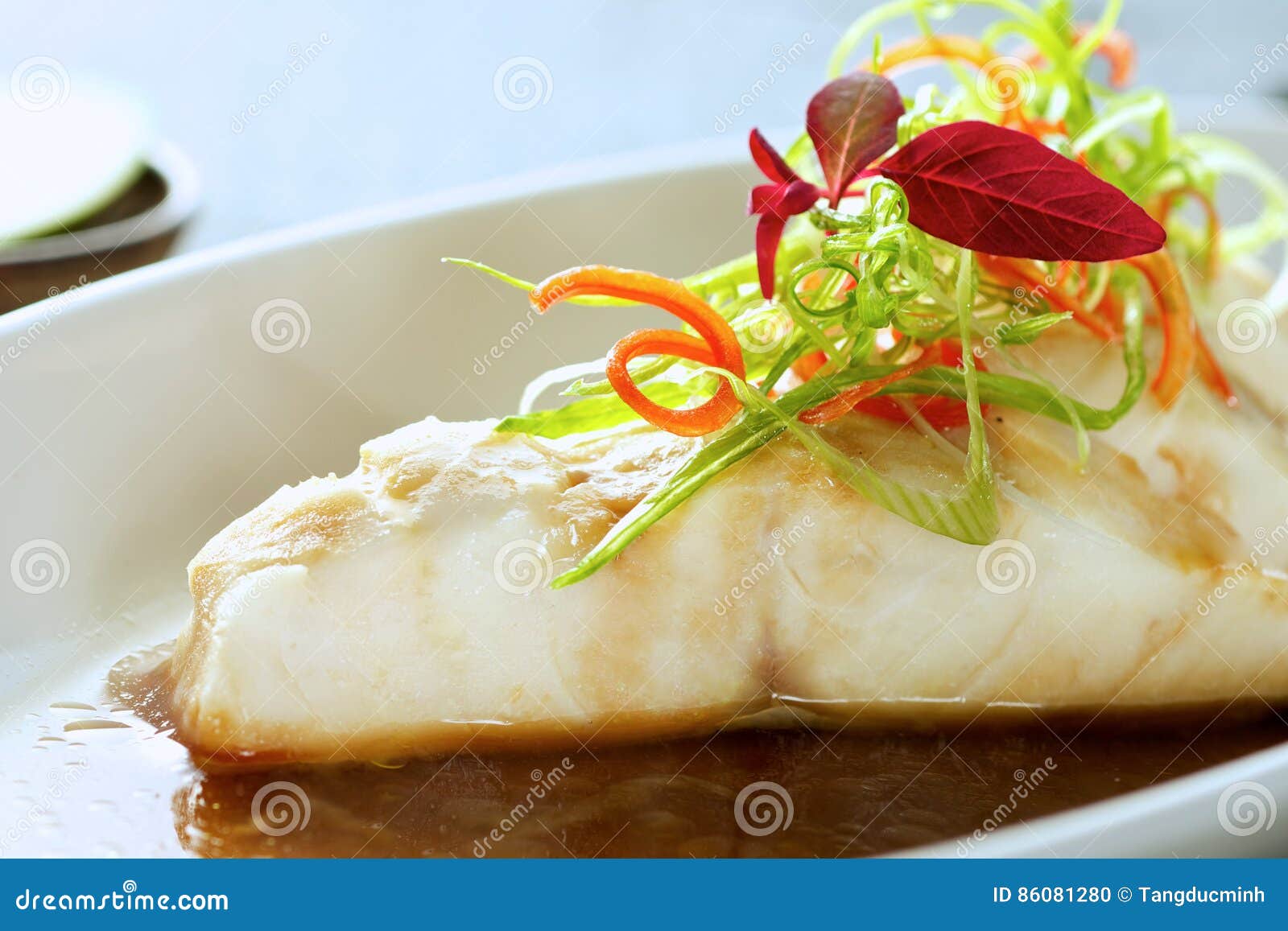 Creative Fine Dining Fish Dish Stock Photo - Image of flowers, sauce