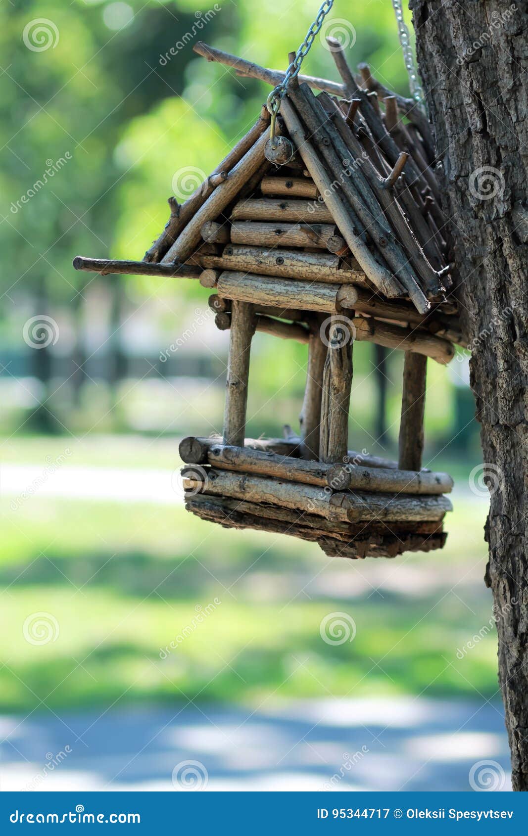 Wood Birds House Feeder Garden Yard Hanging Birdhouse Bird Table Robust Handmade 