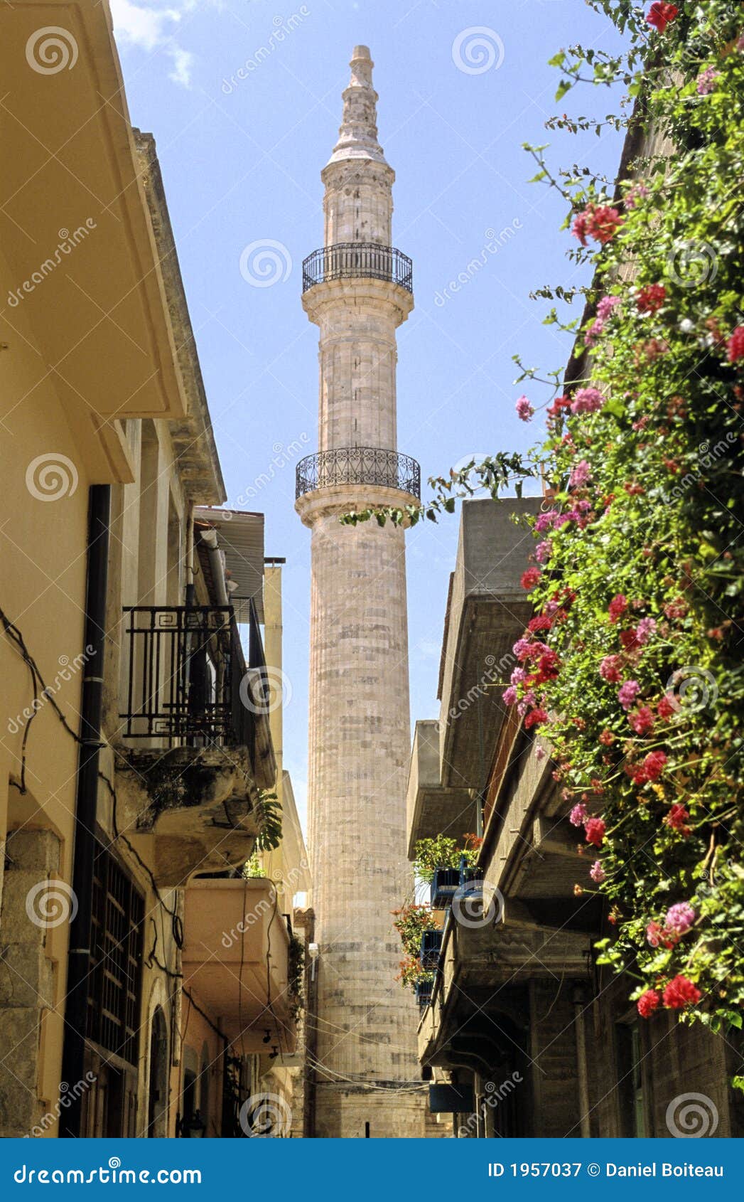 crete the minaret