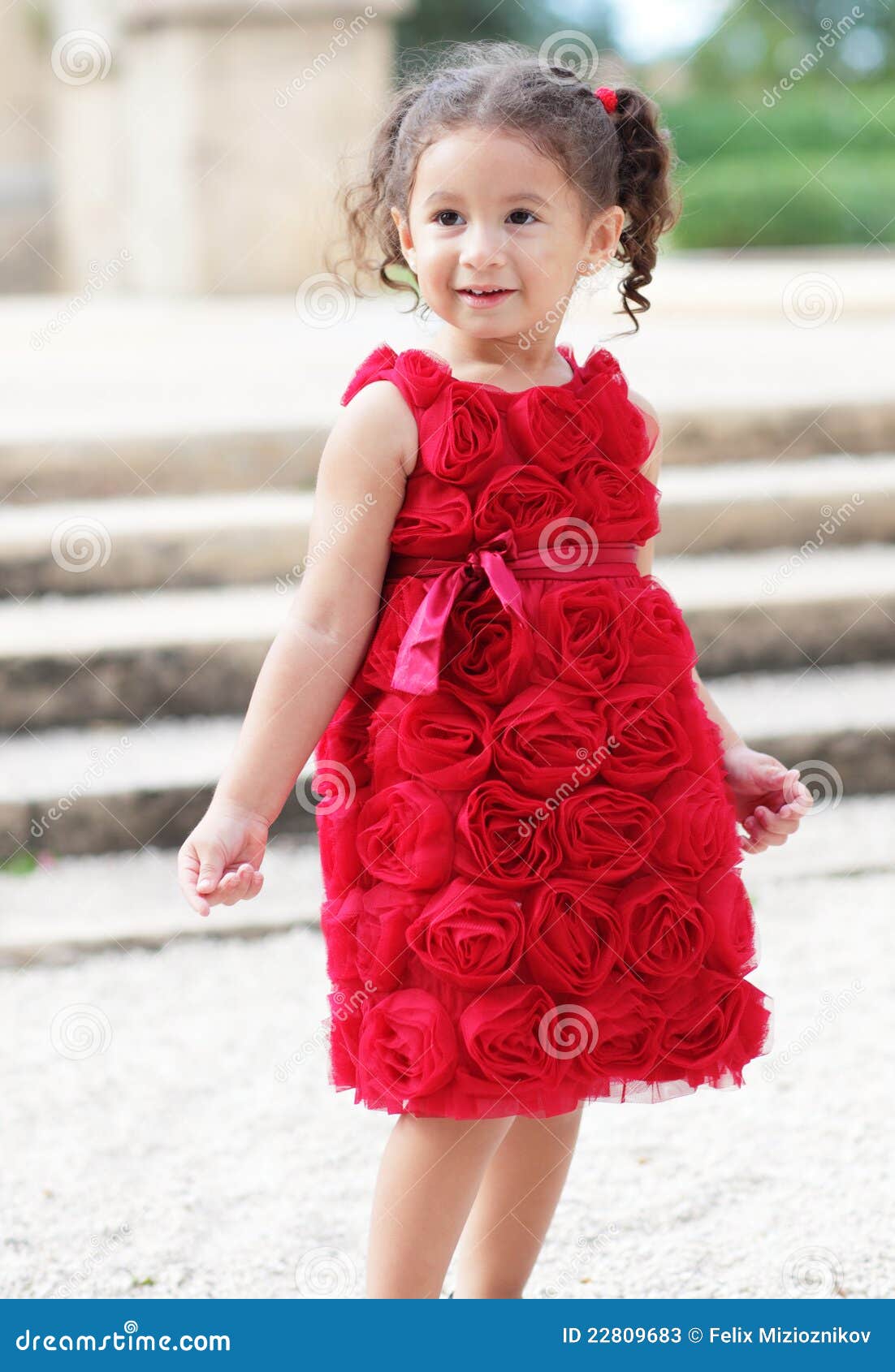 vestido vermelho criança