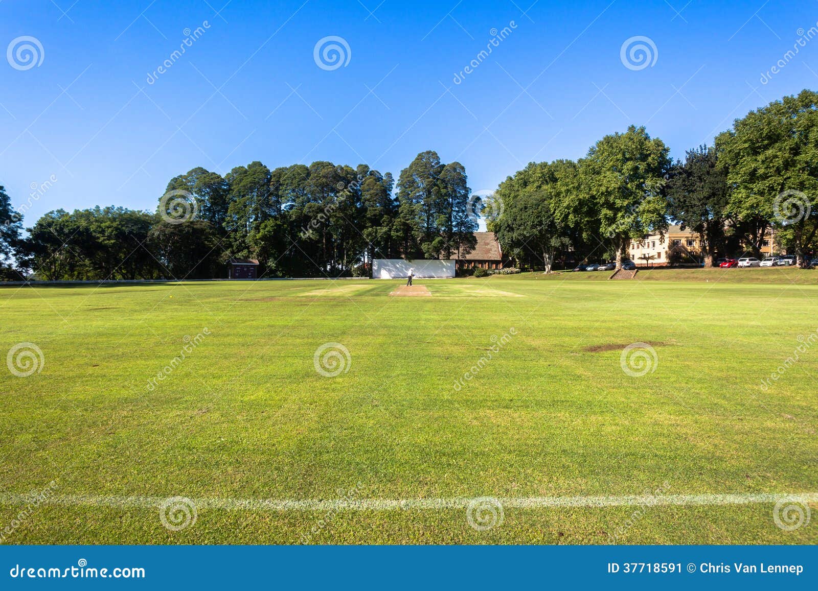 Cricket Pitch Wickets Game editorial photo. Image of sport 37718591