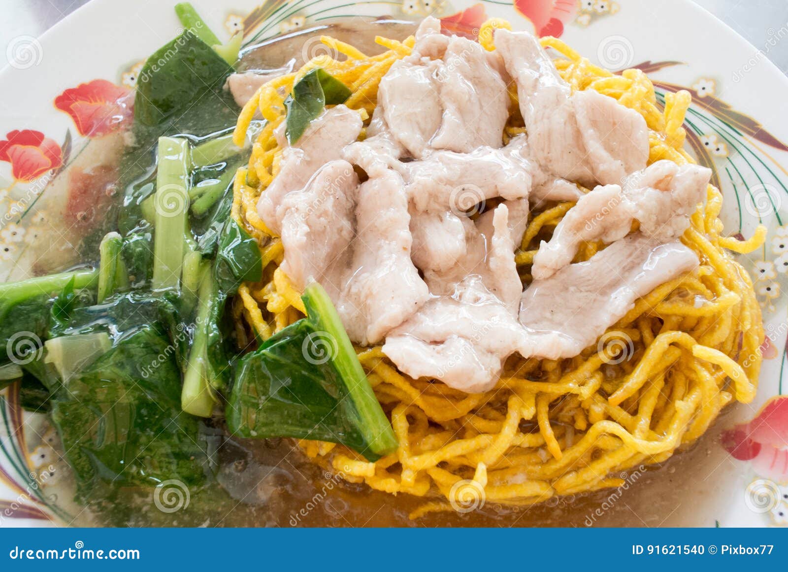 Crispy Egg Noodles in Thick Gravy Stock Photo Image of noodles, food 91621540