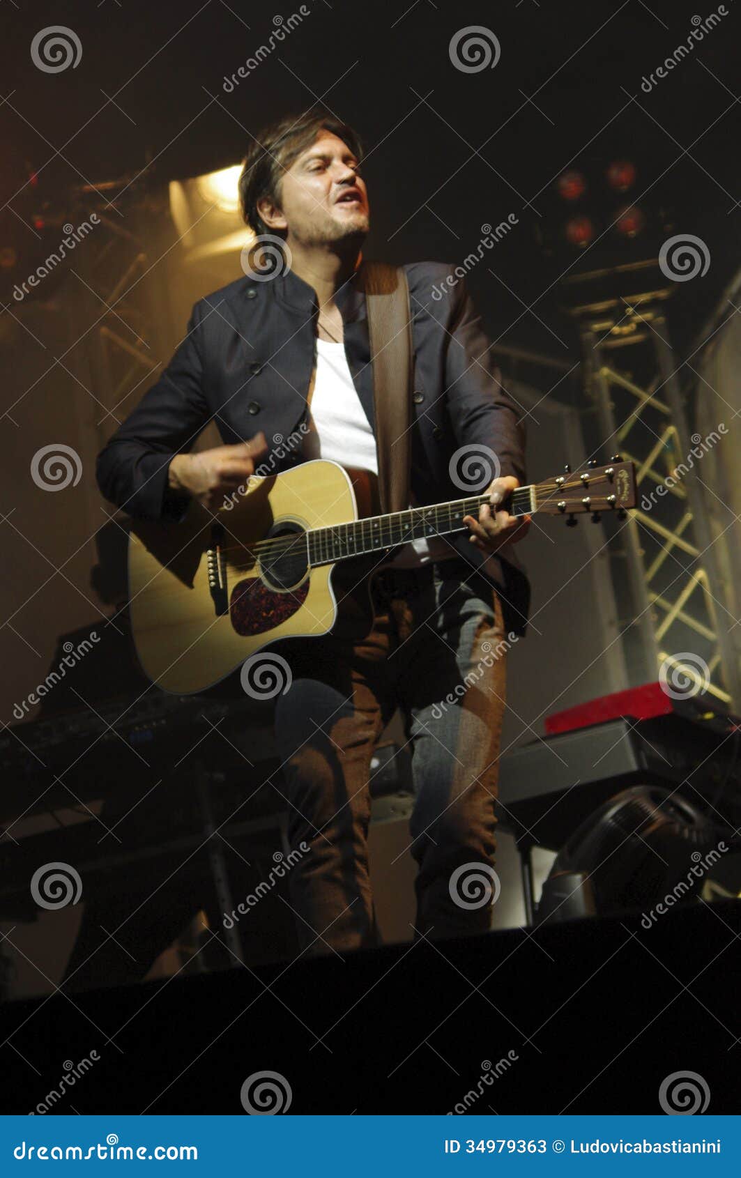 Cristiano De Andrè Live. Cristiano De Andrè wohnen in Neapel, 2010