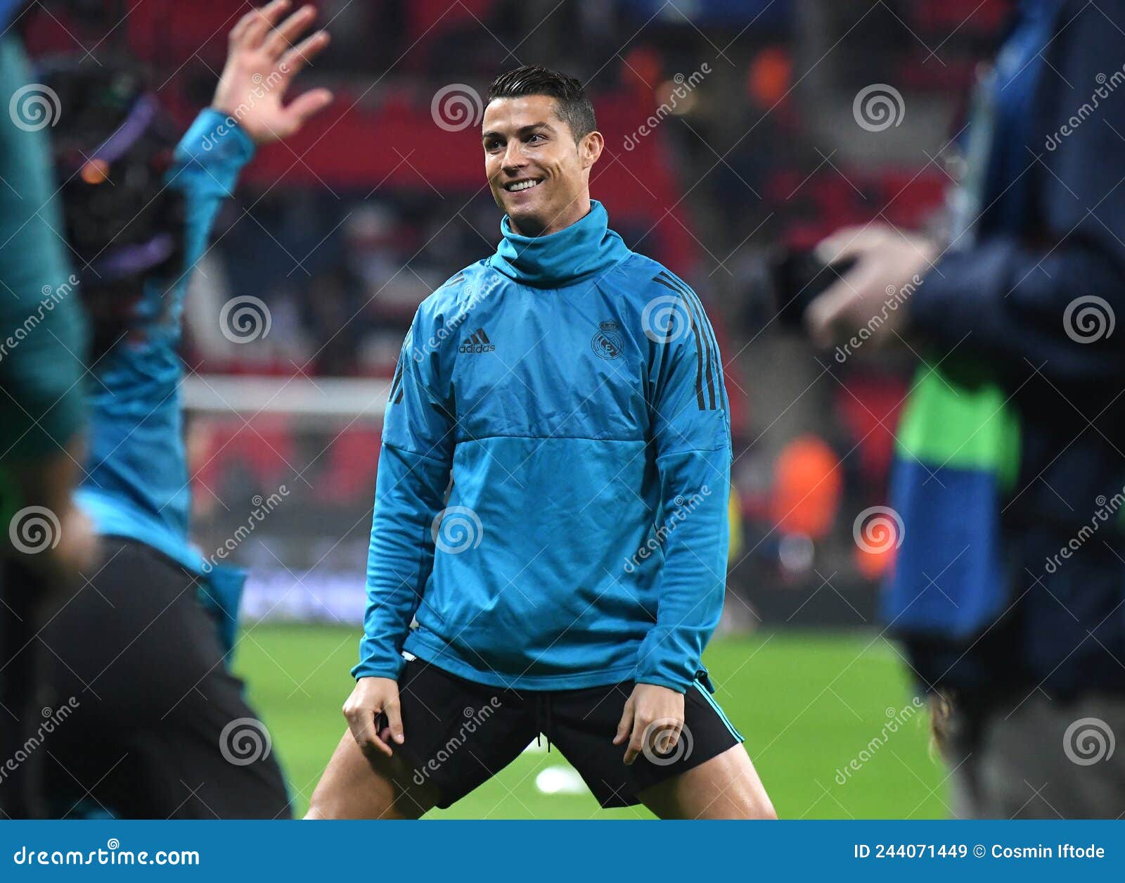 1,057 Cristiano Ronaldo Champions League Stock Photos - Free & Royalty-Free  Stock Photos from Dreamstime