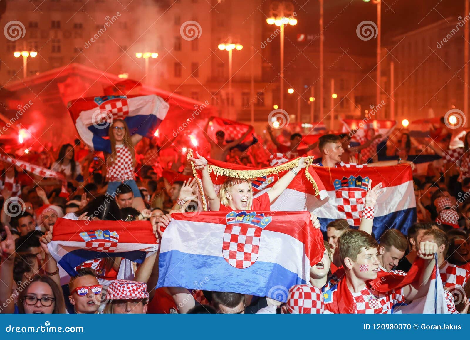 Croatian Football fans editorial image. Image of shouting - 120980070