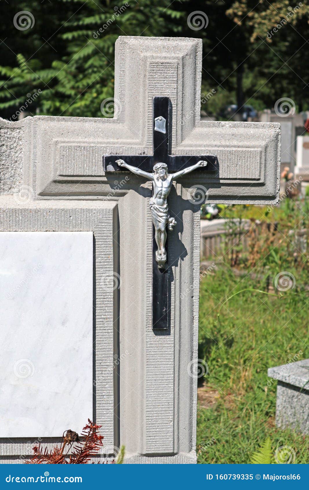 Cross Tombstone in the Cemetery Stock Image - Image of marble, lighting ...