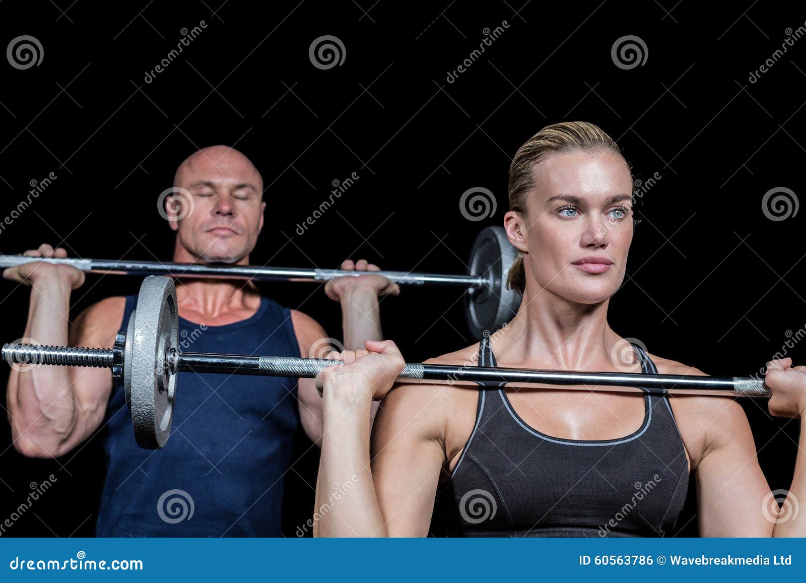 Woman lift man. Талл Стронг Вумен. Strong woman Lift man. Стронг Вумен соревнования. Strong man and woman.