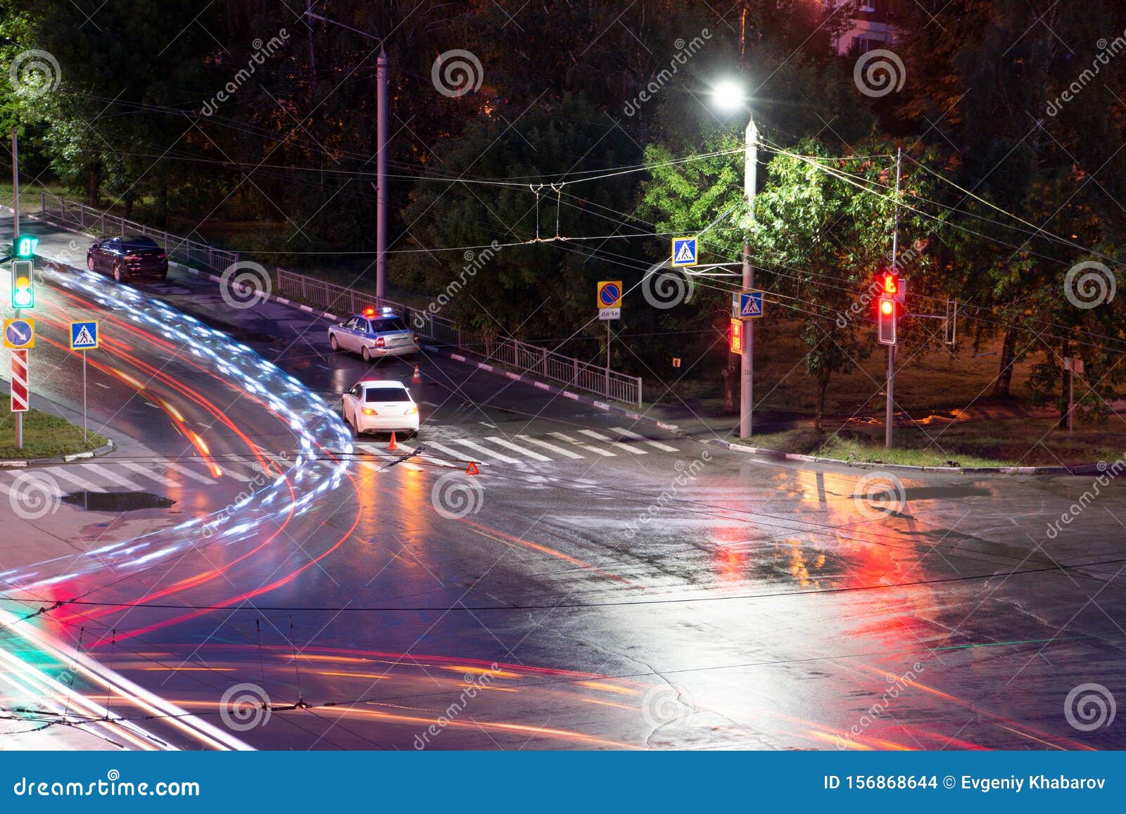 At the Crossroads at Night, the Driver Violated and Knock Down a