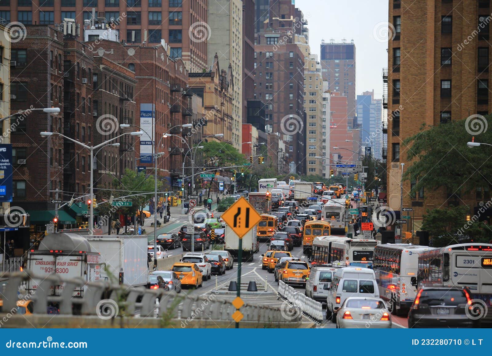 Crowded Traffic Jam in New York Editorial Image Image of dawn, broadway 232280710