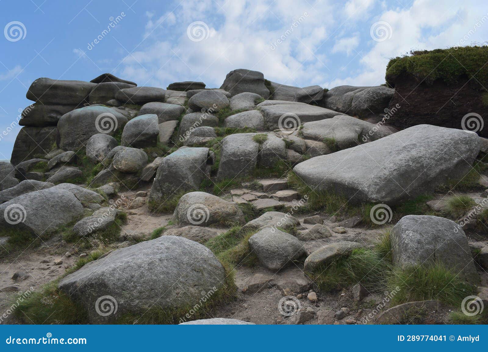 selection of boulders making up crowden tower