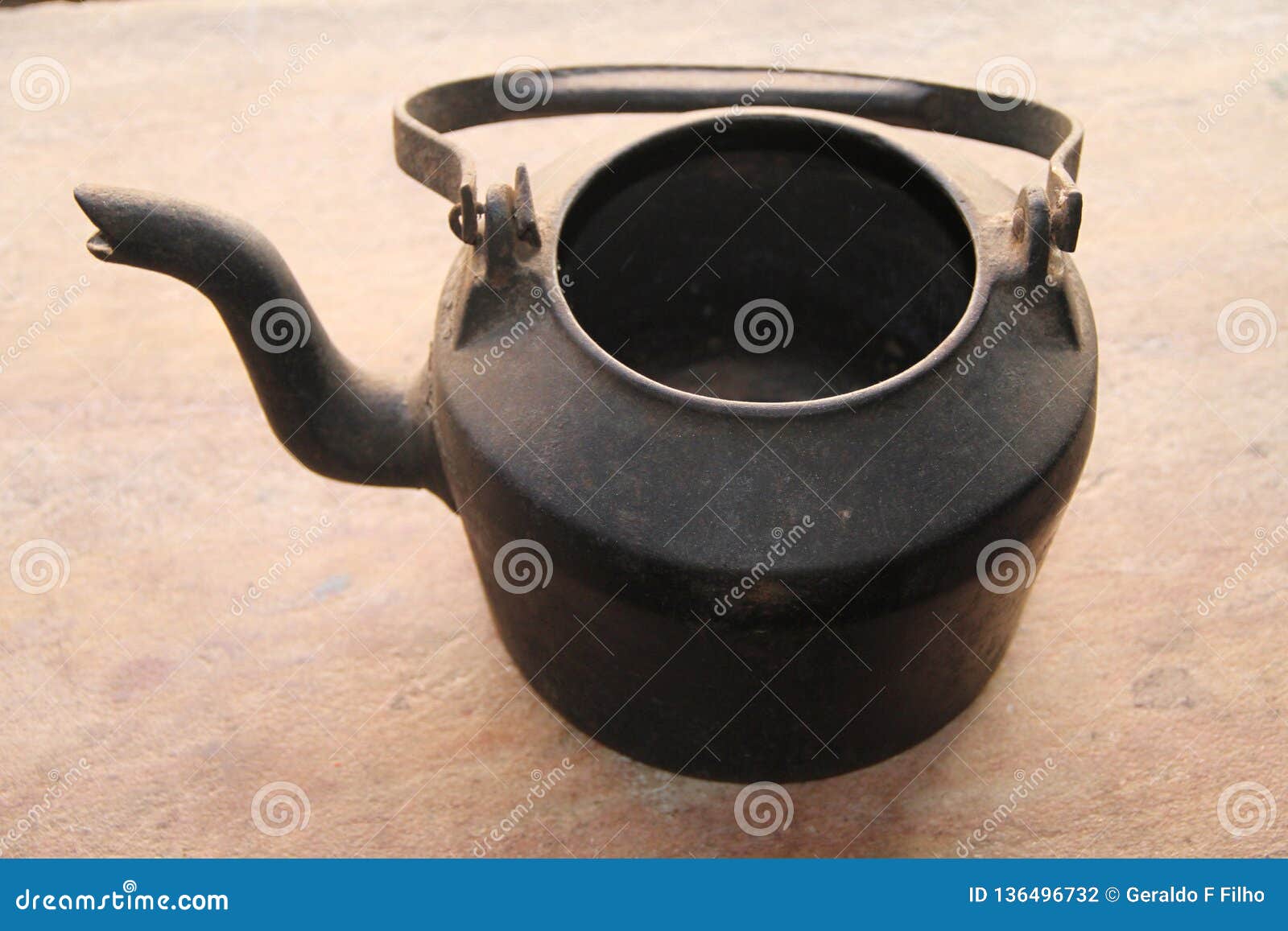 iron kettle utensil old center sao tome das letras minas gerais brazil