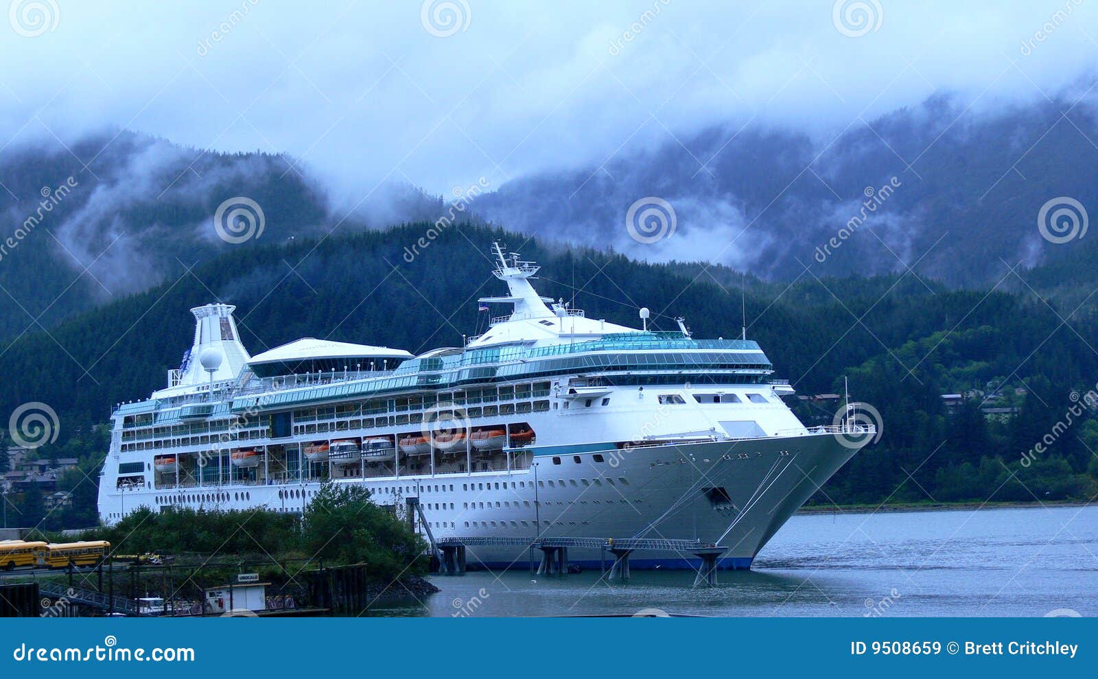 cruise ship alaska