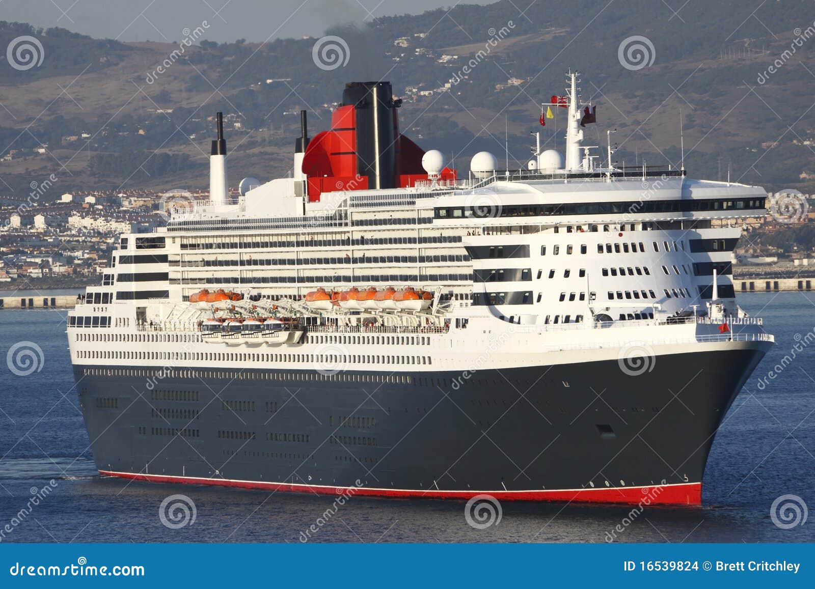 Cruise Ship Closeup Cunardâ€™s QEII Queen Elizabeth II Stock Photo