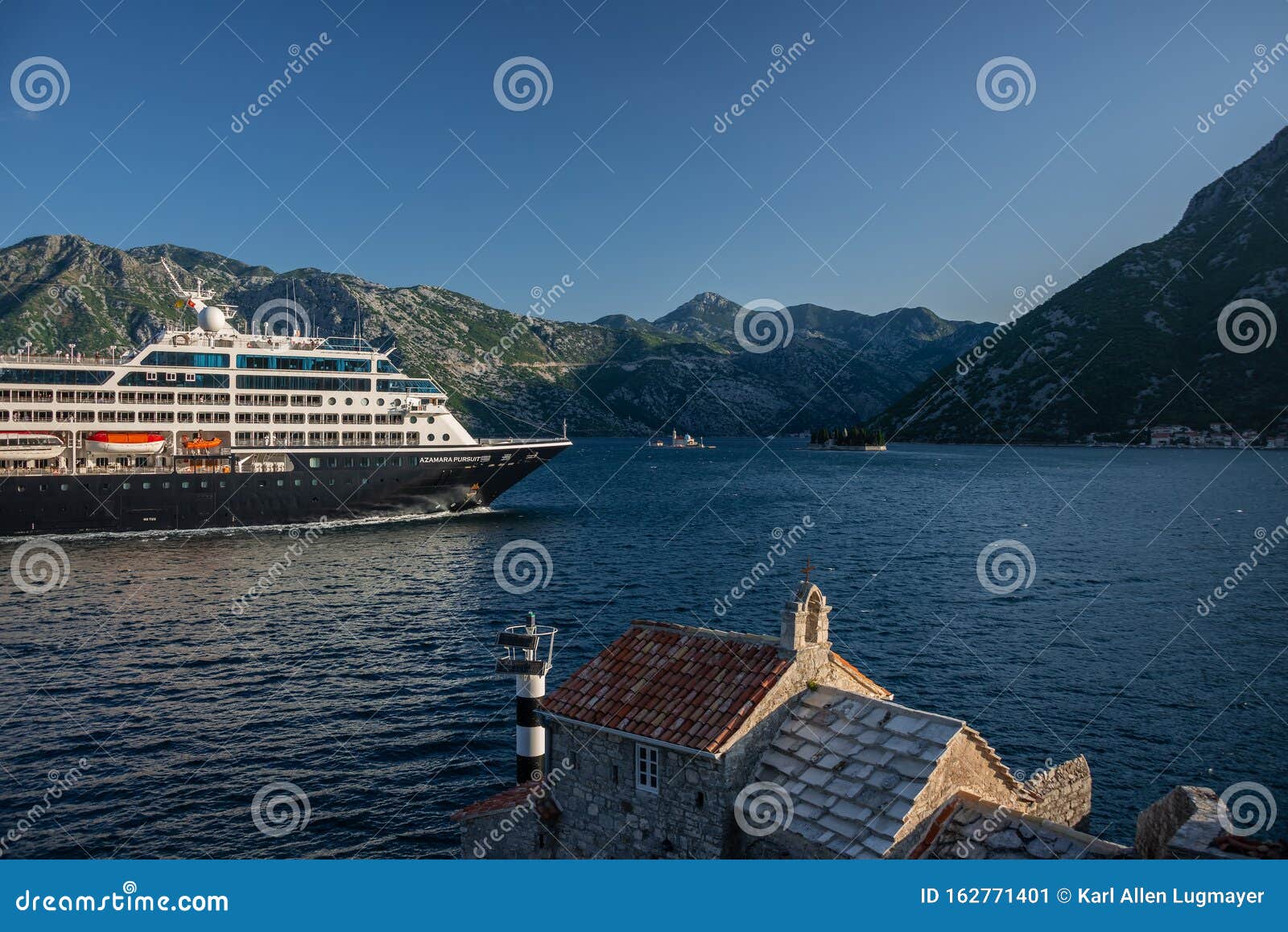 kotor cruise port