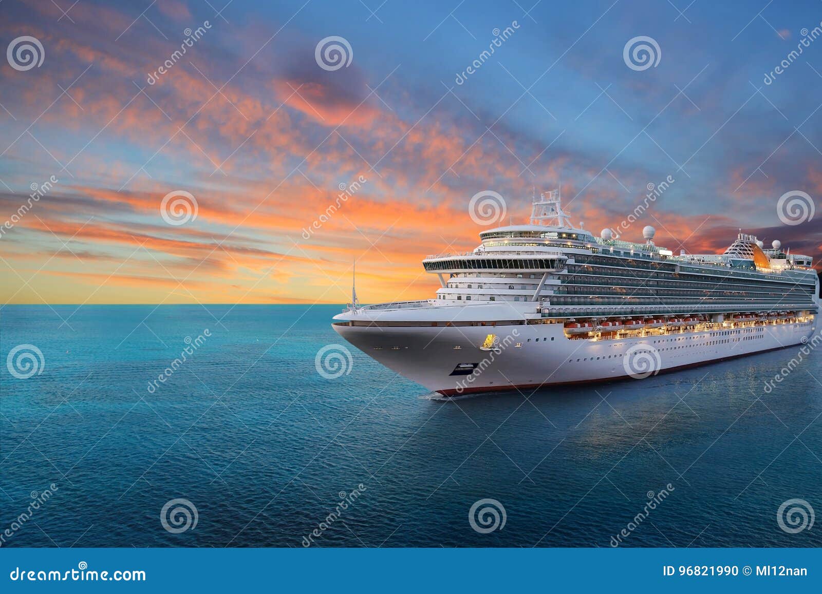 cruise ship