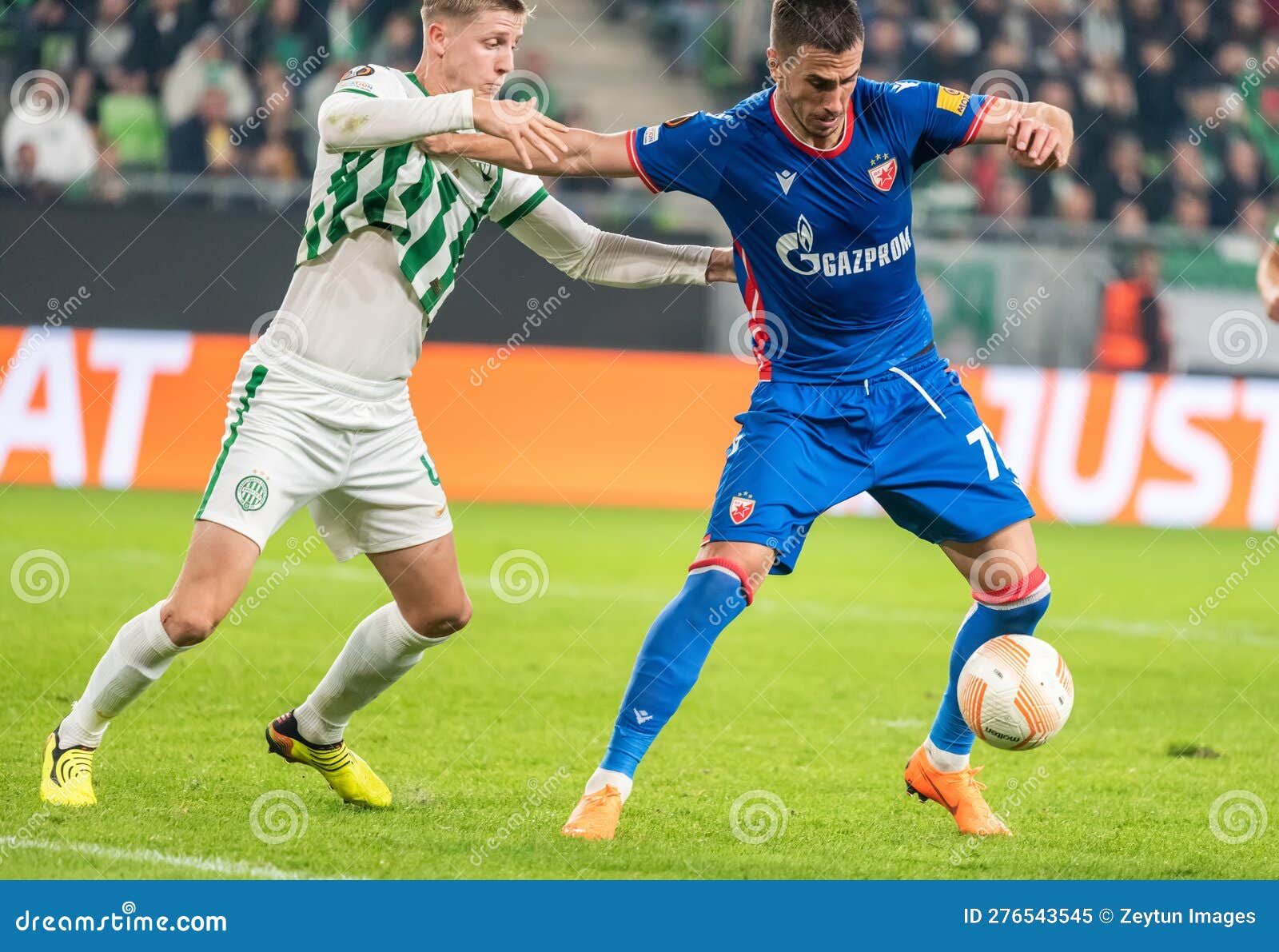 Crvena Zvezda Striker Aleksandar Pesic Durante a Uefa Europa Liga  Ferencvaros Vs Crvena Zvezda 21 Fotografia Editorial - Imagem de equipe,  esteira: 276543787