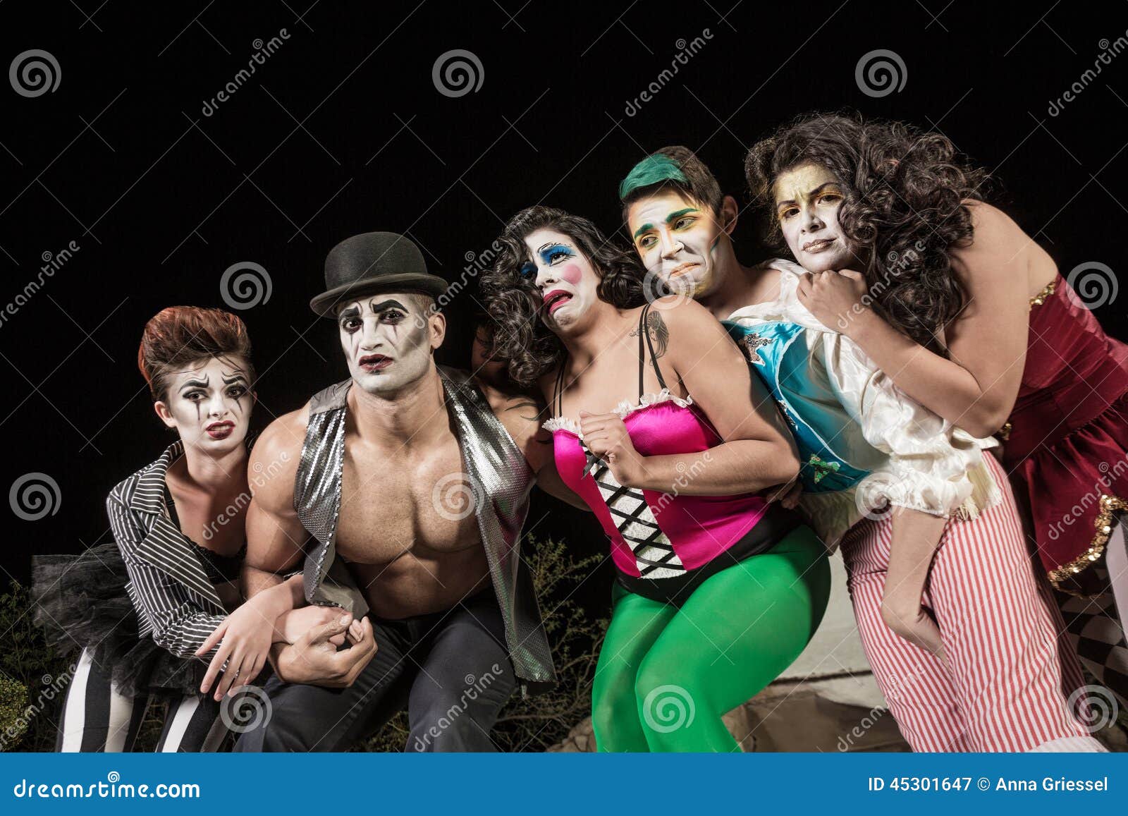 crying cirque clowns