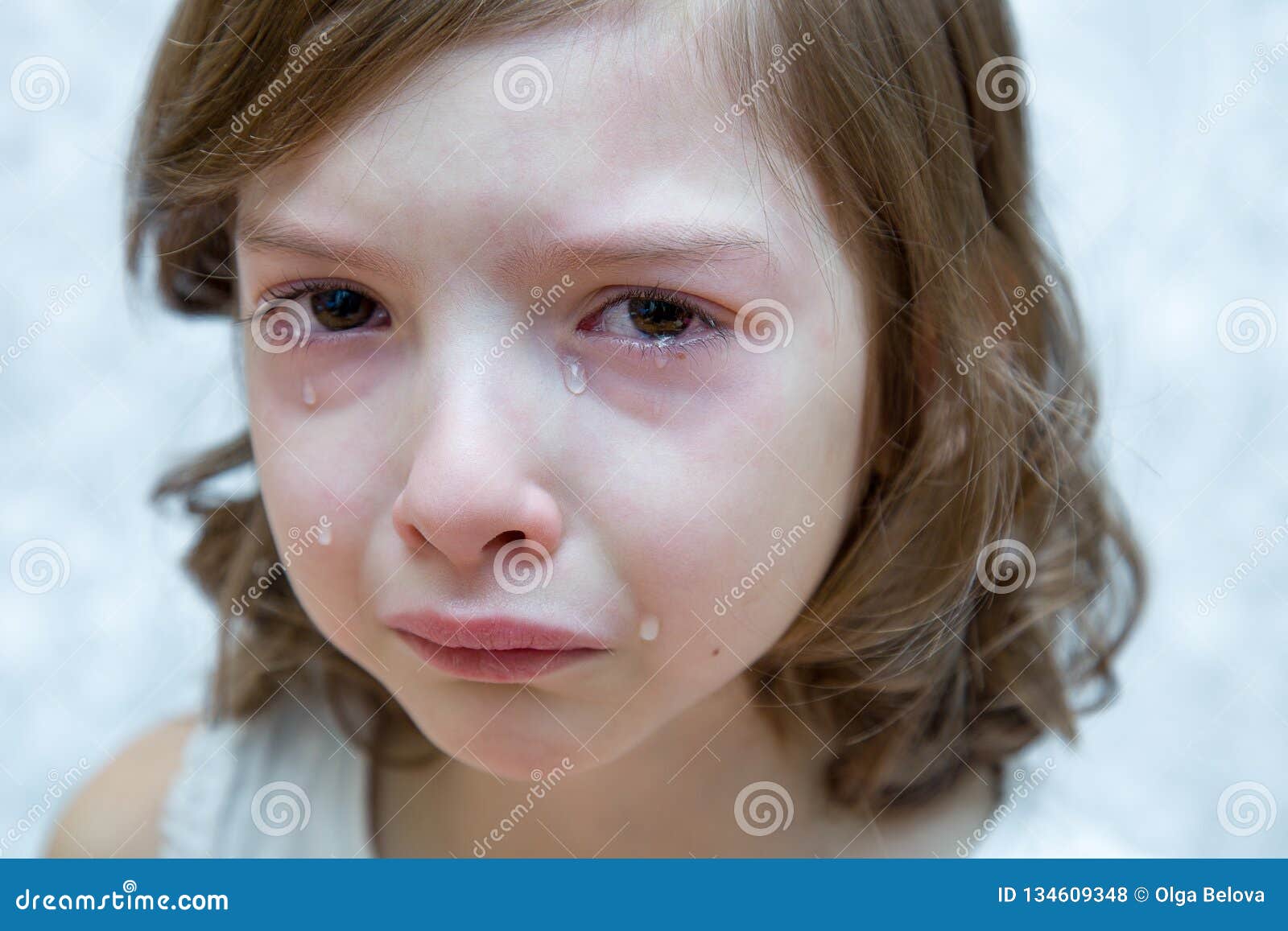 Pictures of crying girls