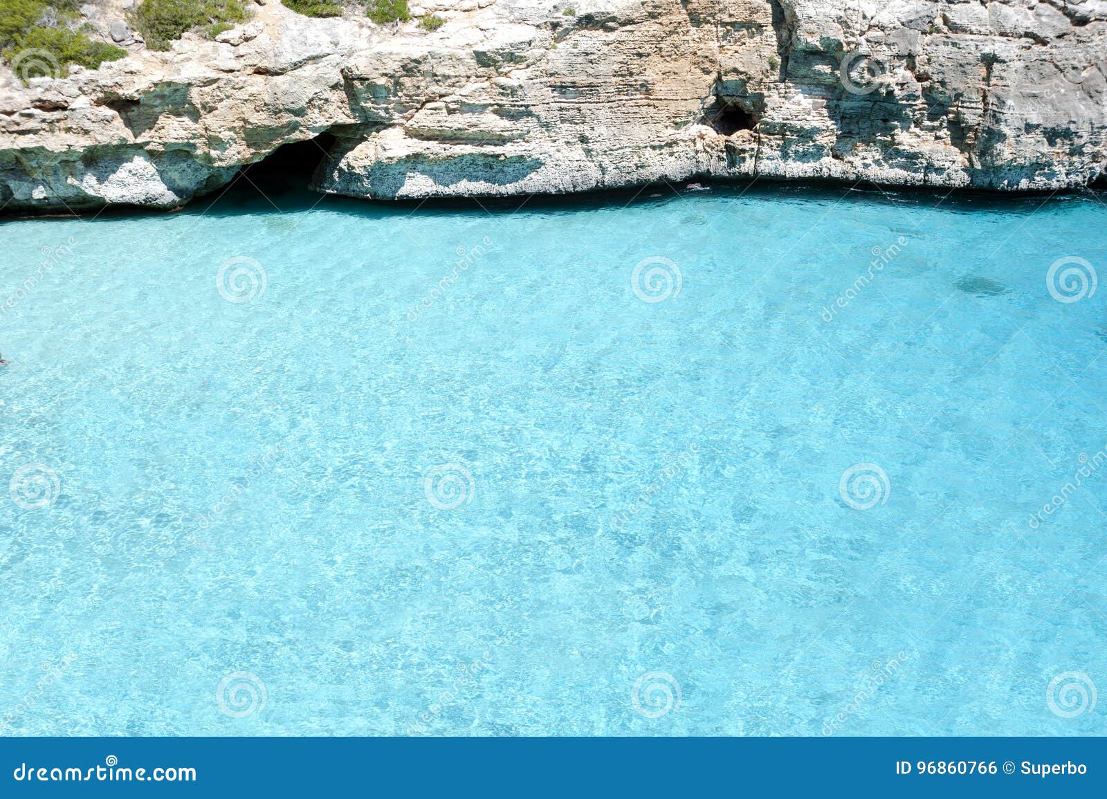 Crystal clear water of the Mediterranean – Travel