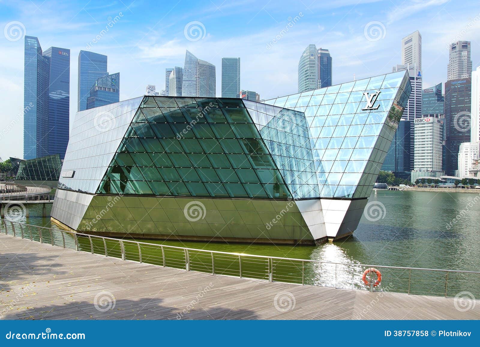 The Futuristic Building Of Louis Vuitton Shop In Marina Bay, Singapore  Stock Photo, Picture and Royalty Free Image. Image 43751821.