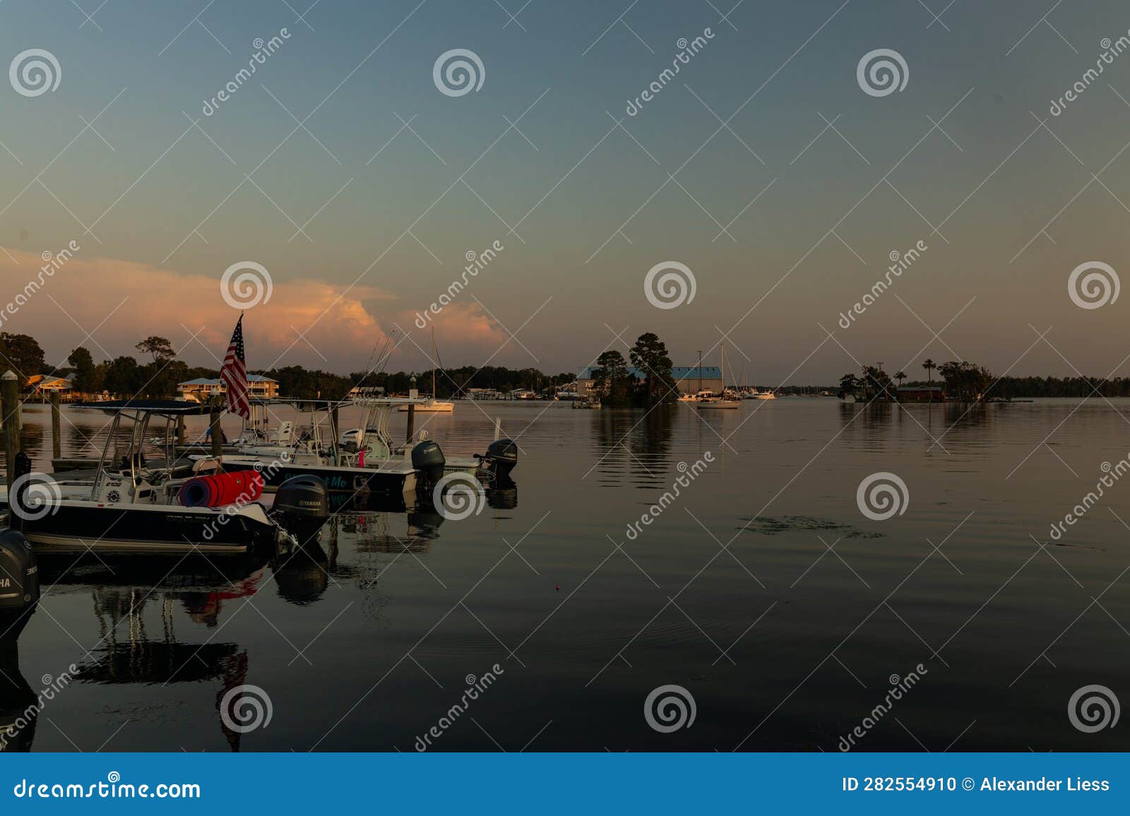 Crystal River Lake and Harbor Stock Photo Image of calm, water 282554910
