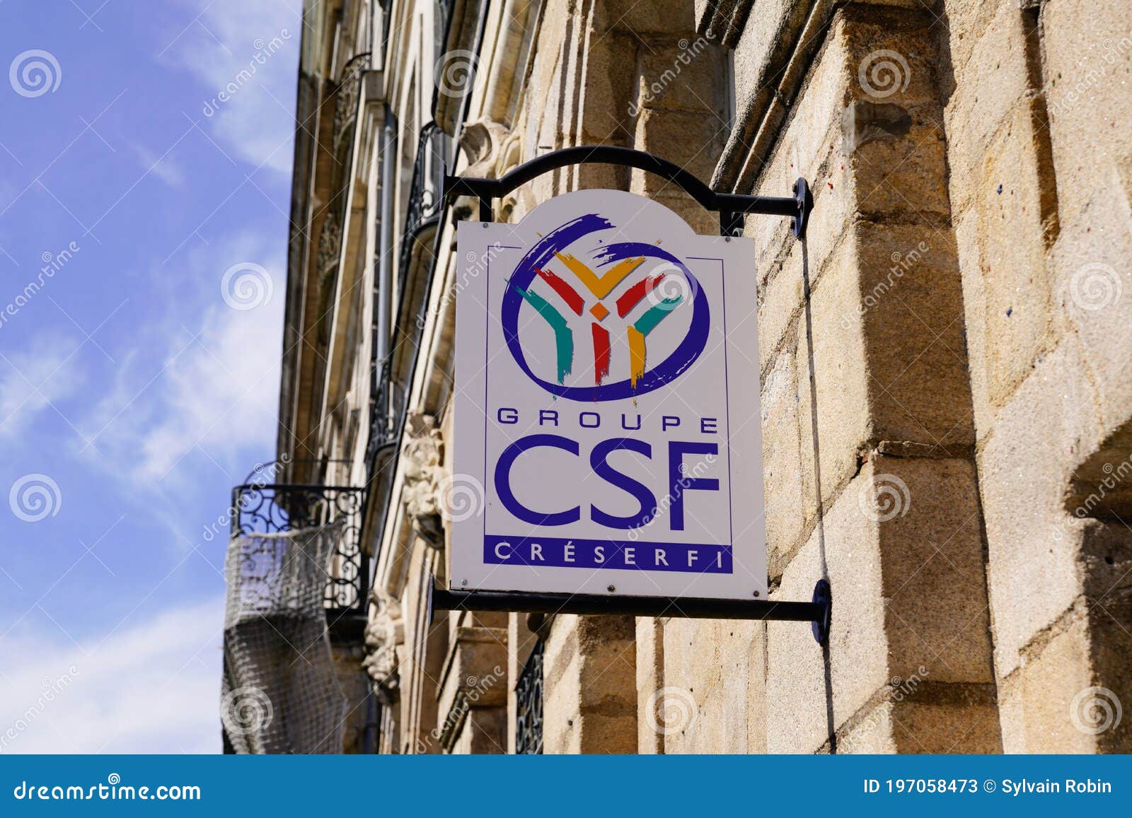 Csf Grupo Creserfi Signo Y Logotipo De Los Funcionarios Públicos Franceses  Banco Y Seguro Foto de archivo editorial - Imagen de global, insignia:  197058473