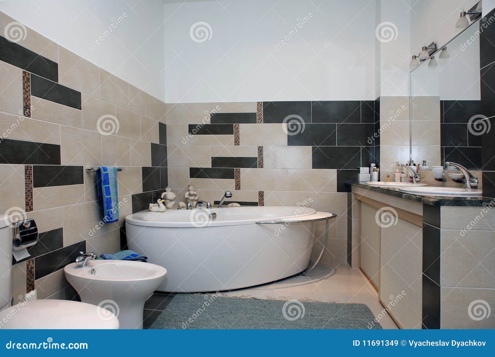 Cuarto de baño interior imagen de archivo. Imagen de baño - 11691349