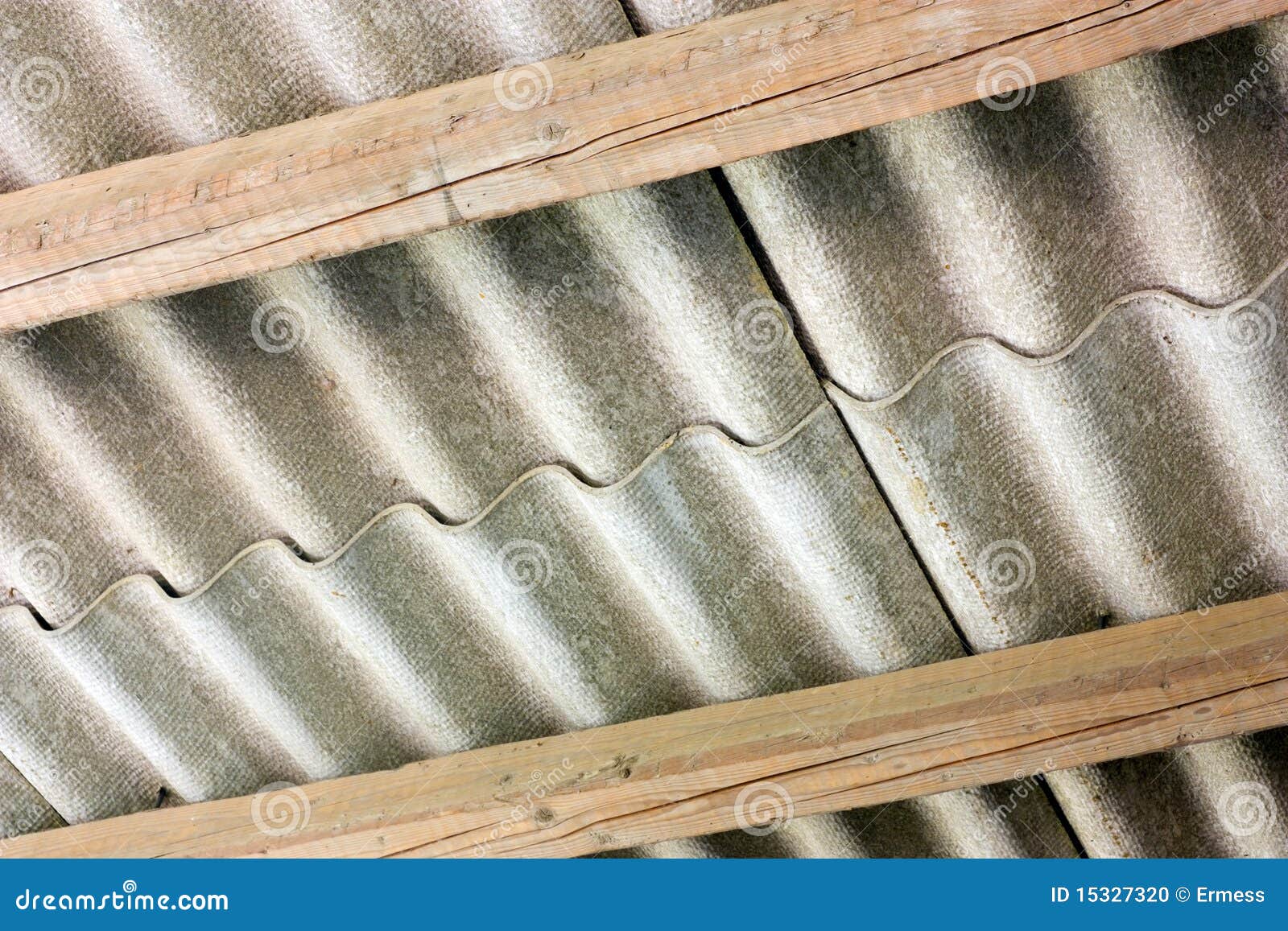 Cubierta del asbesto foto de archivo. Imagen de asbesto - 15327320