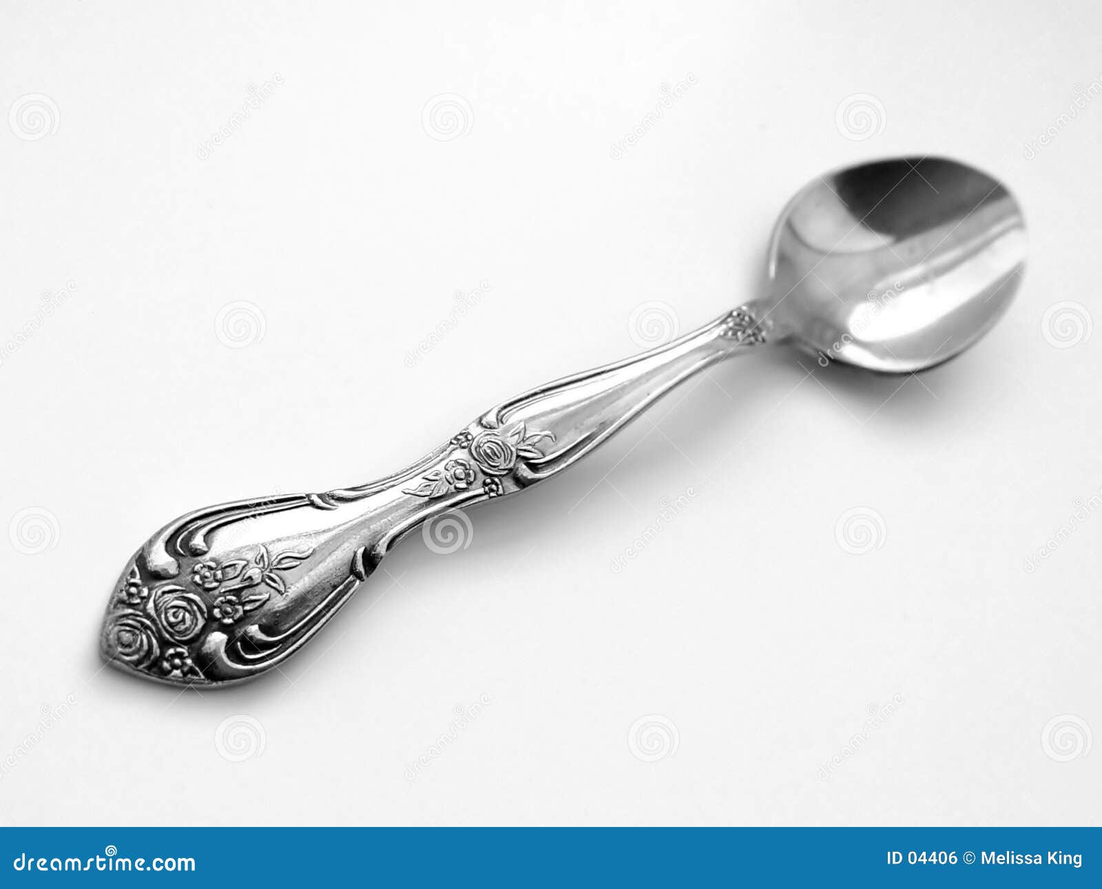 Cucchiaio d'argento fotografia stock. Immagine di mangi, famiglia