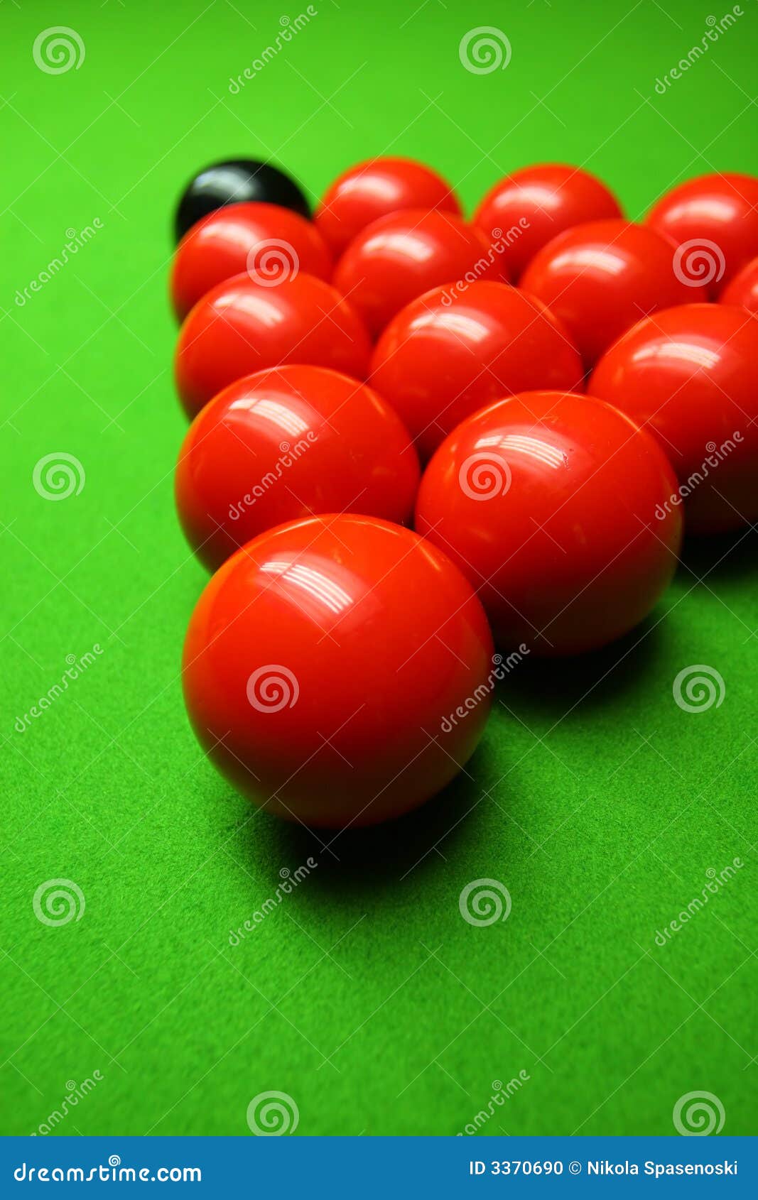 Cue Stick and Snooker Balls Stock Photo Image of ball, skill 3370690