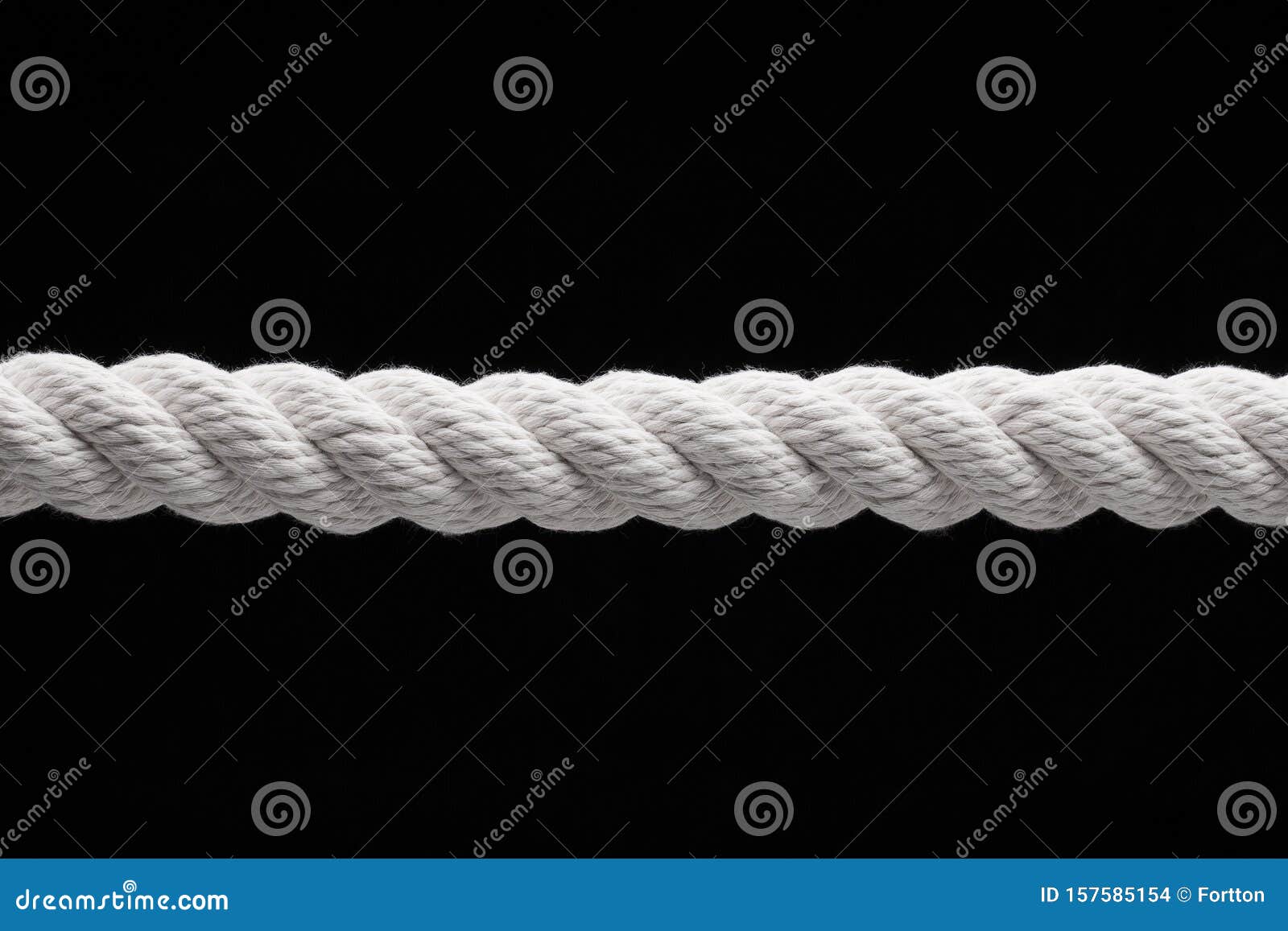 Cuerda estirada foto de archivo. Imagen de recorte, cordaje - 157585154