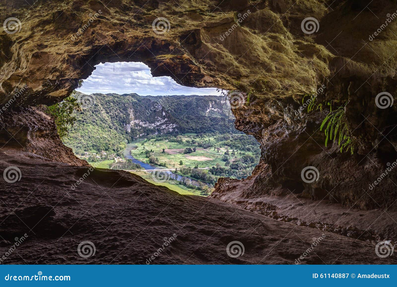 cueva ventana - window cave in puerto rico