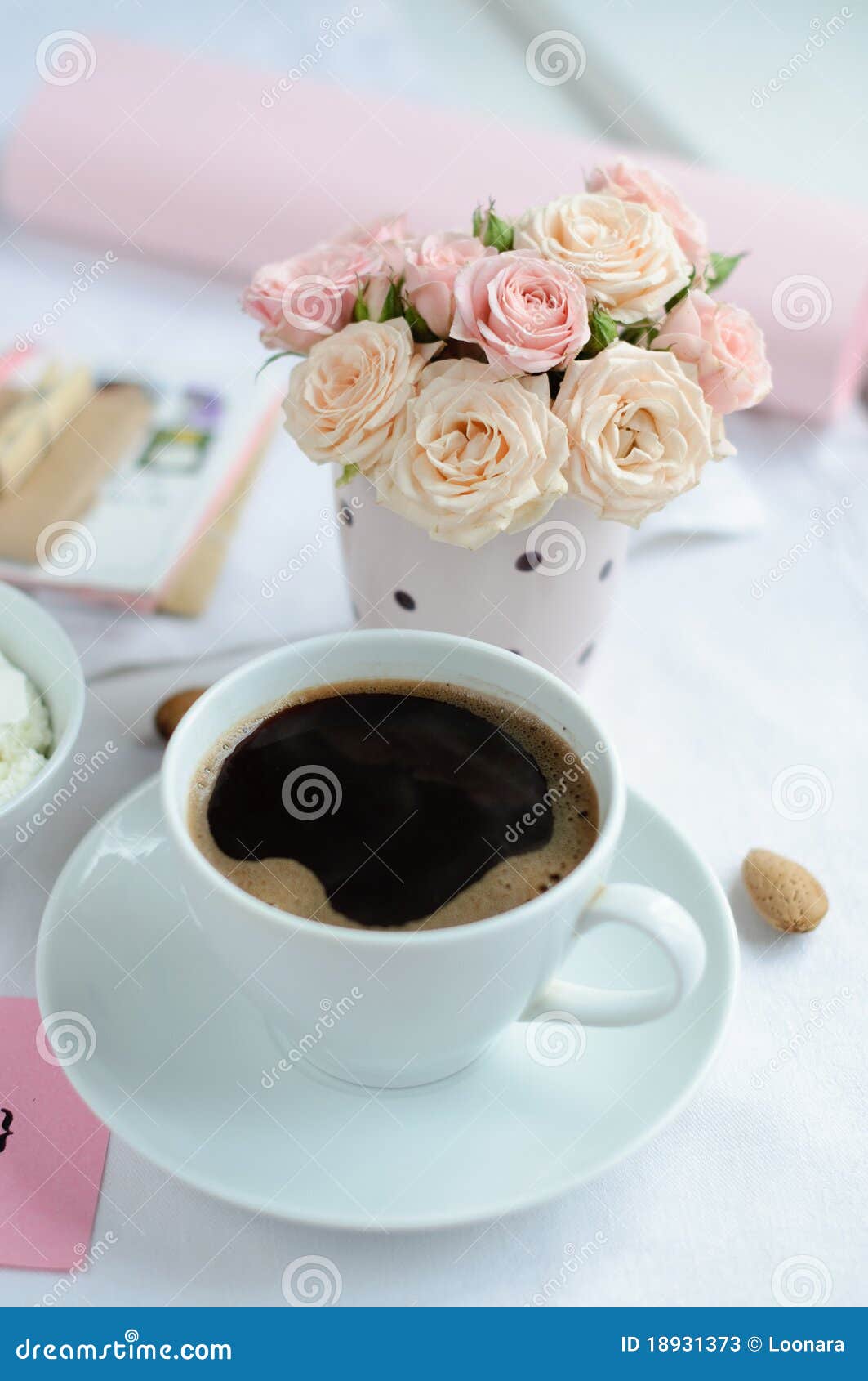 Cup Of Coffee And A Bouquet Of Roses Stock Image - Image Of Floral, Bouquet:  18931373