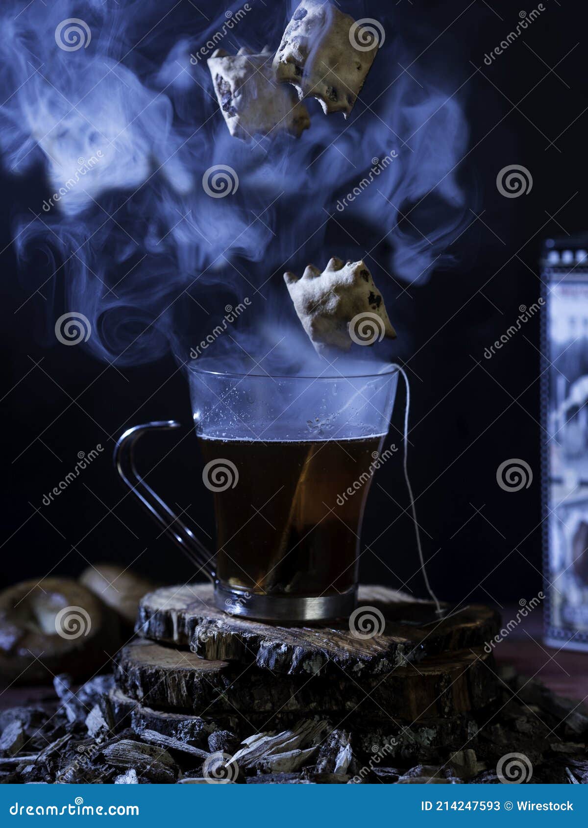 delicious hot tea with chocolatte pastries