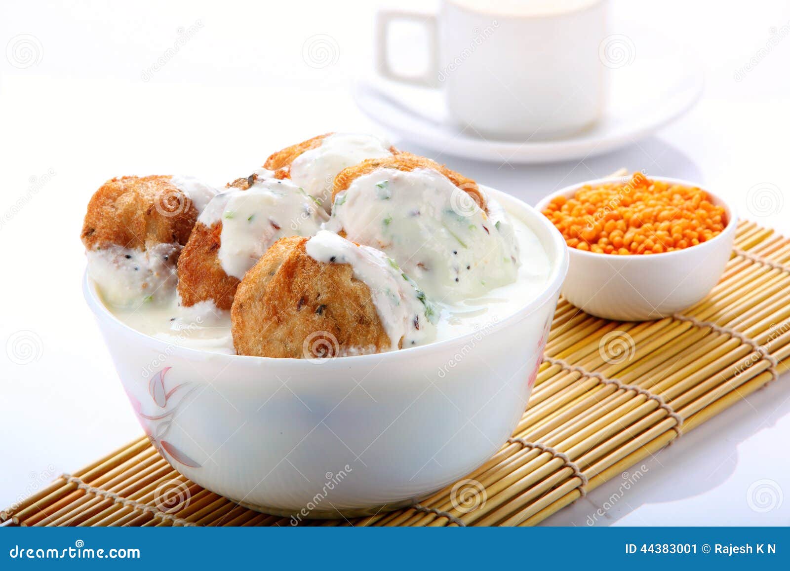 Curd vadai stock image. Image of dinner, coriander, gram - 44383001