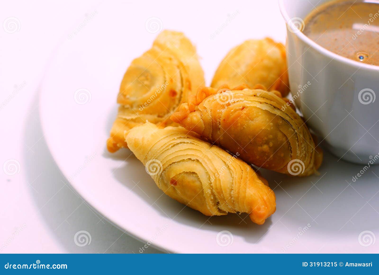 Curry puff and coffee stock image. Image of layer, puff 31913215