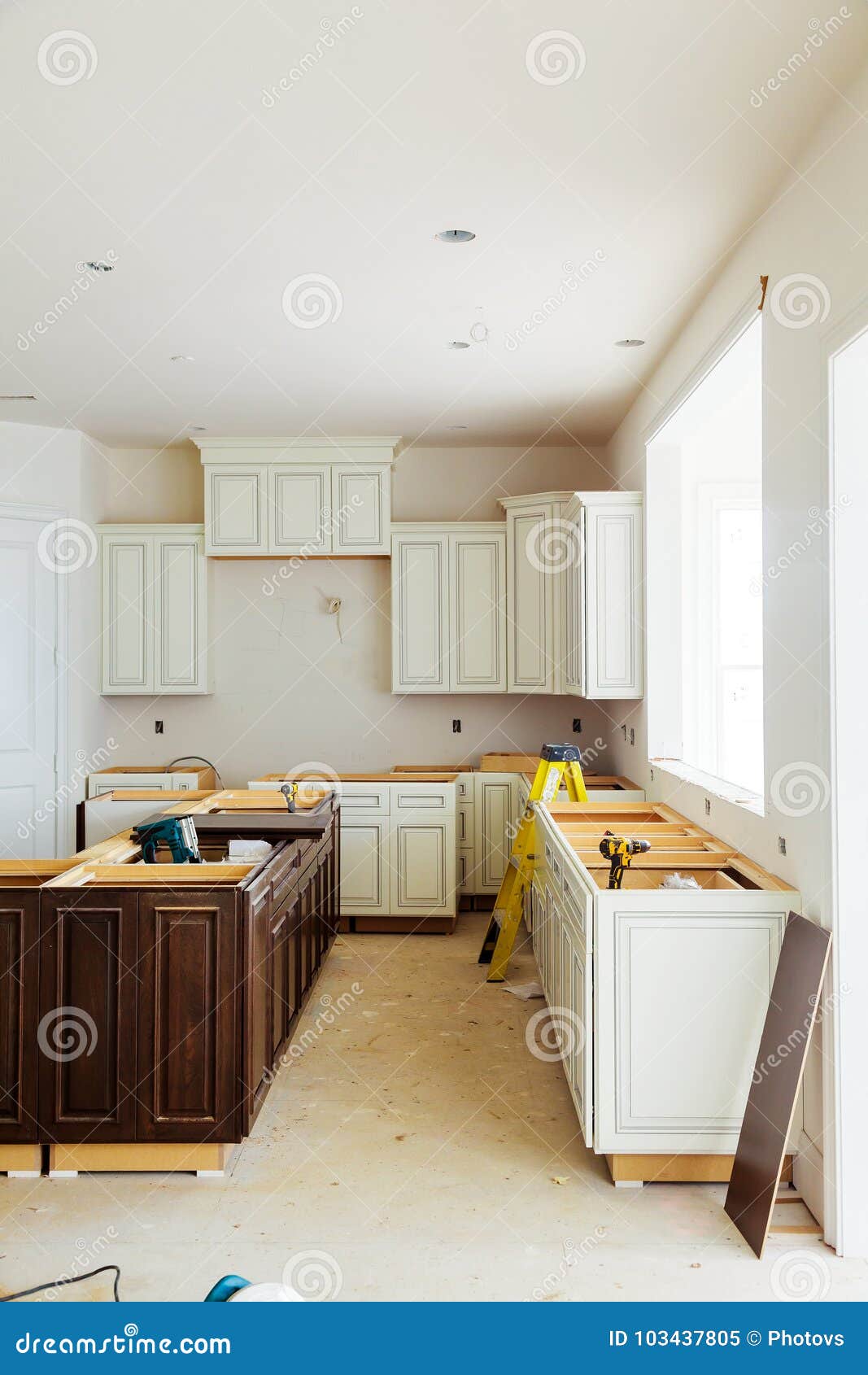 We're Looking for 150 Homeowners who want to TRANSFORM their Kitchen ...
