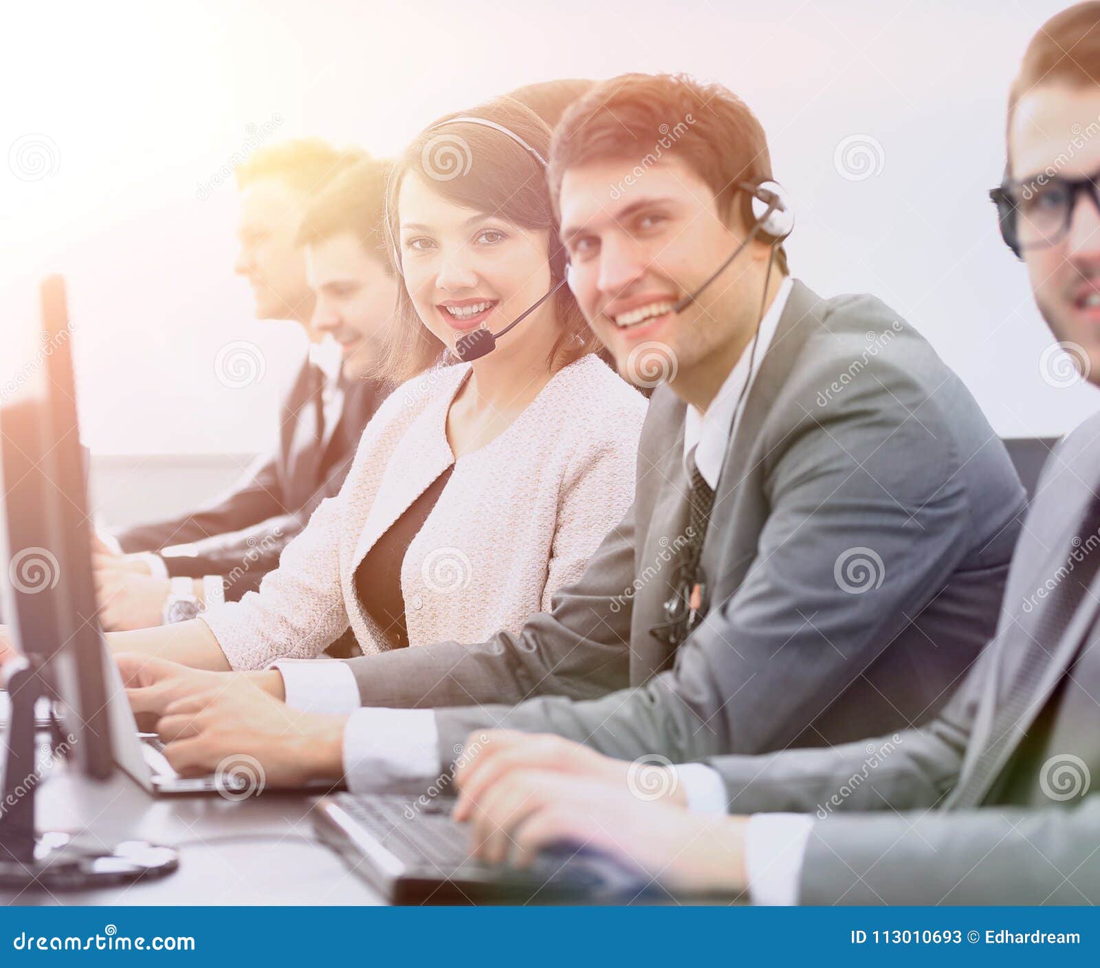 callcenter customer service representative callcenter customer service representative