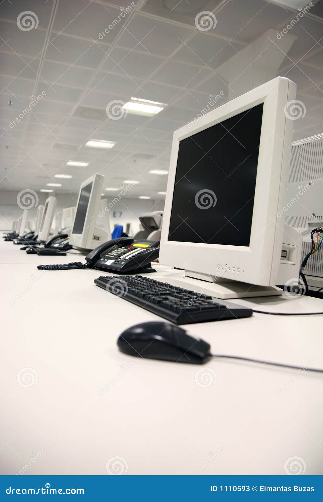 Customer Support Centre stock image. Image of help, network 1110593
