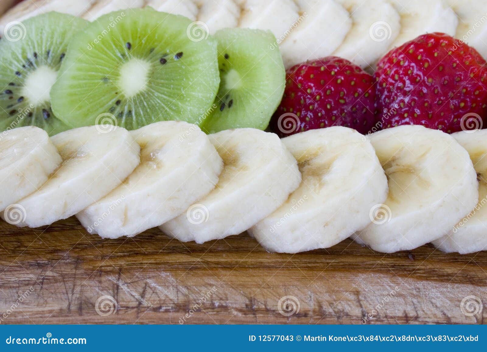 Cut fresh fruit stock image. Image of juice, green, fruit 12577043