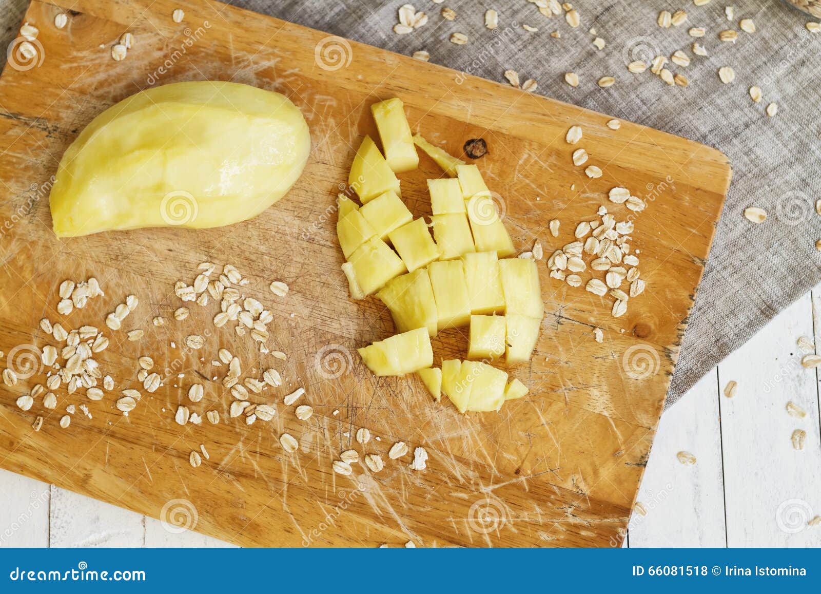 The cut Thai mango stock photo. Image of frying, cereals 66081518
