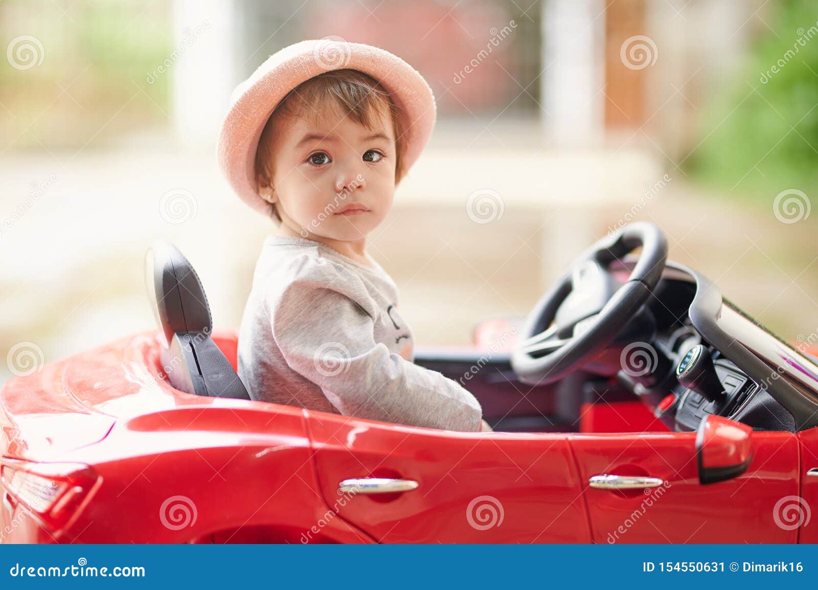 baby sit in toy car