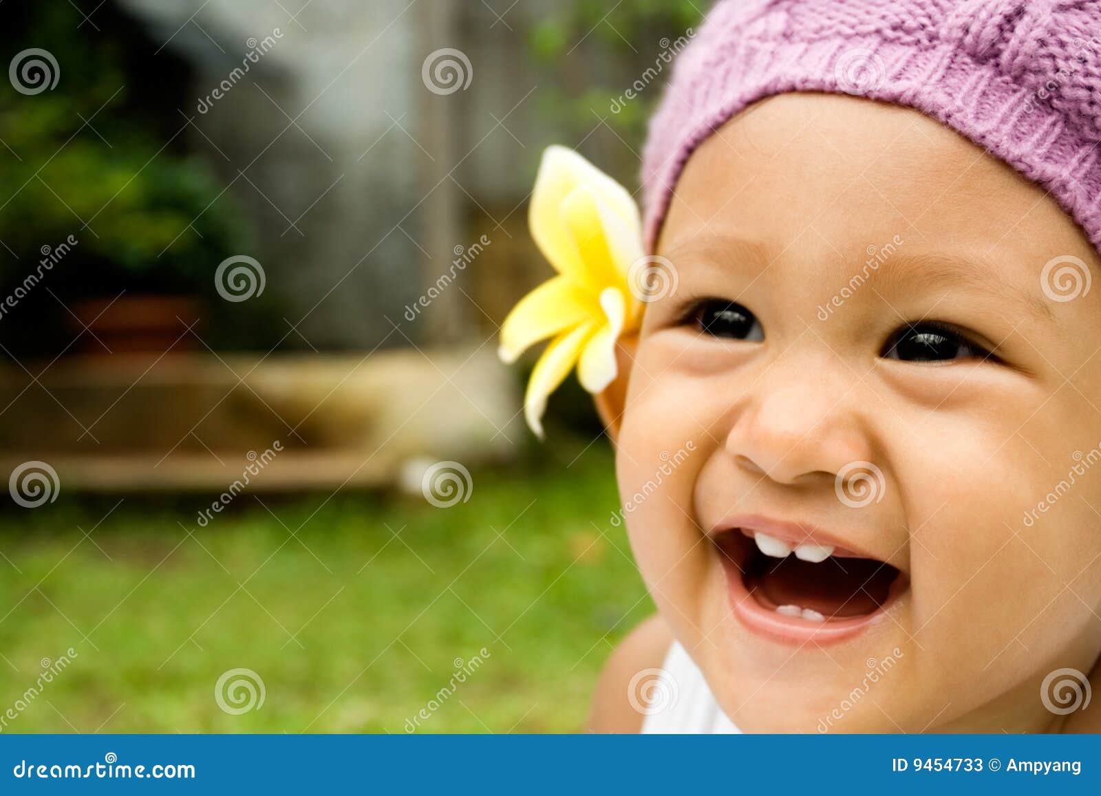 laughing asian baby meme