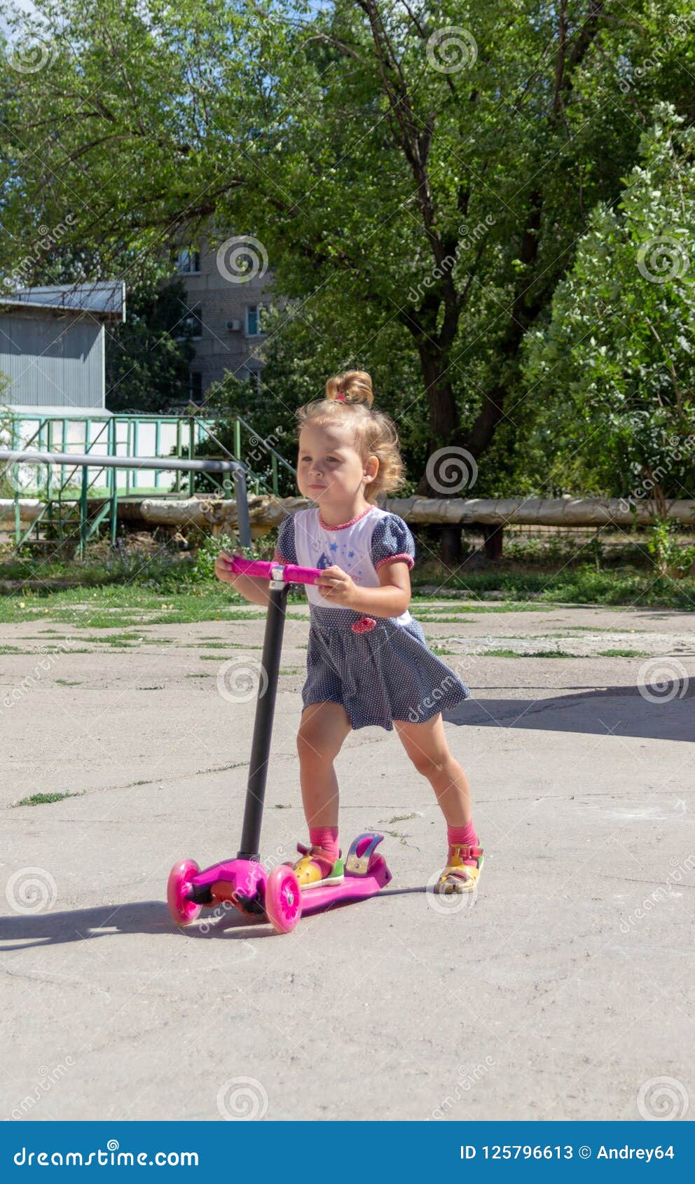 child two wheel scooter