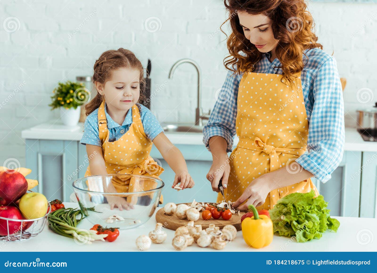 Cute Daughter Helping Mother Cooking Vegetables Stock Image Image Of Knife Apples 184218675 