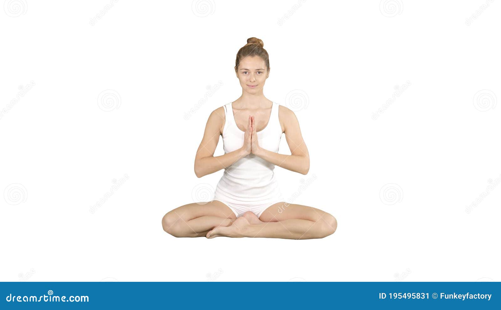 Lotus Pose Padmasana Guide: Benefits, Common Mistakes, and Variations –  Fitness Volt