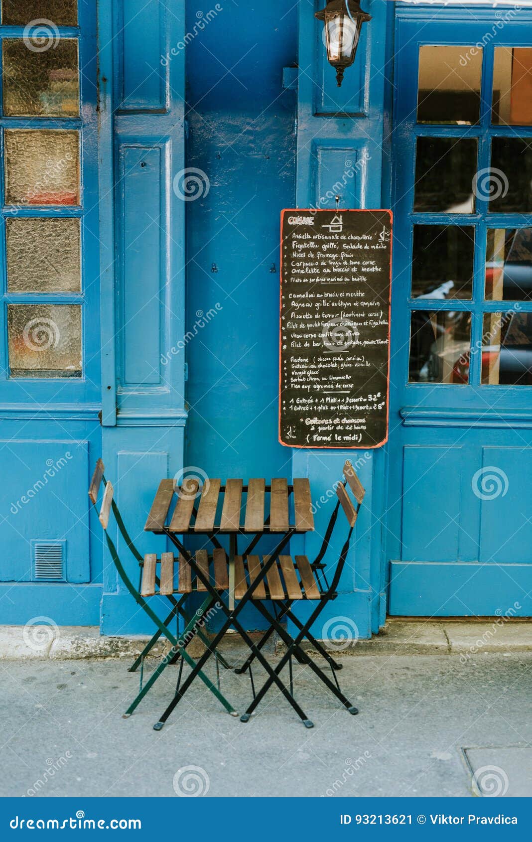 Cute french cafe in Paris stock image. Image of relaxation 93213621