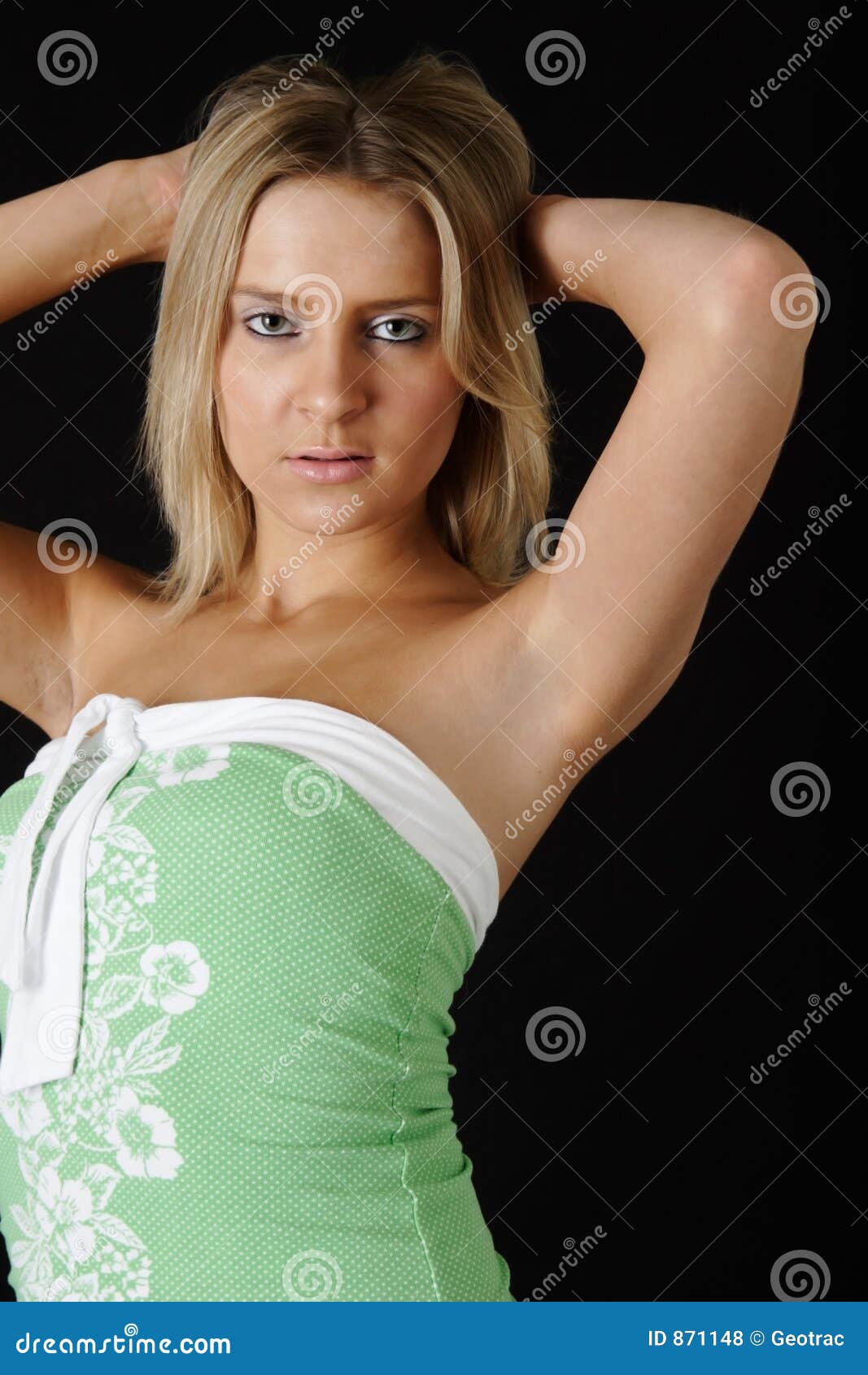 pretty girls in tank tops