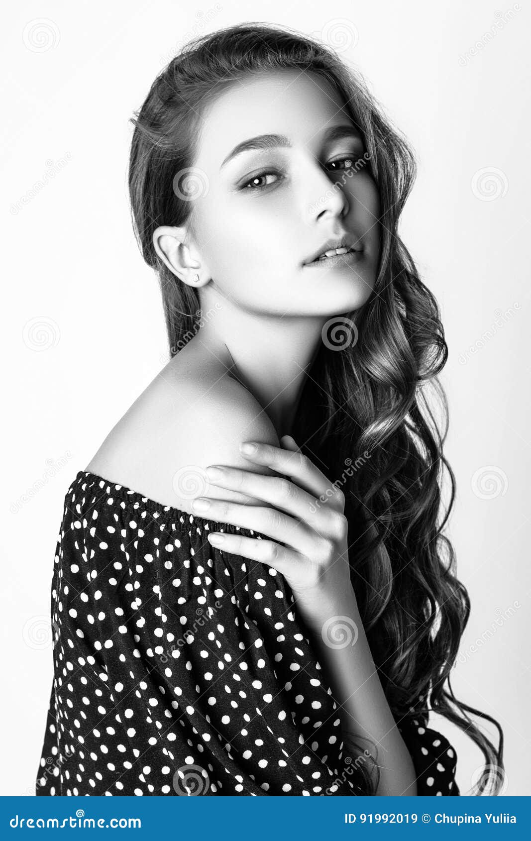 Cute Girl Teenage with Long Curly Hair Posing Studio Nature Portrait. Black  and White Stock Image - Image of long, model: 91992019
